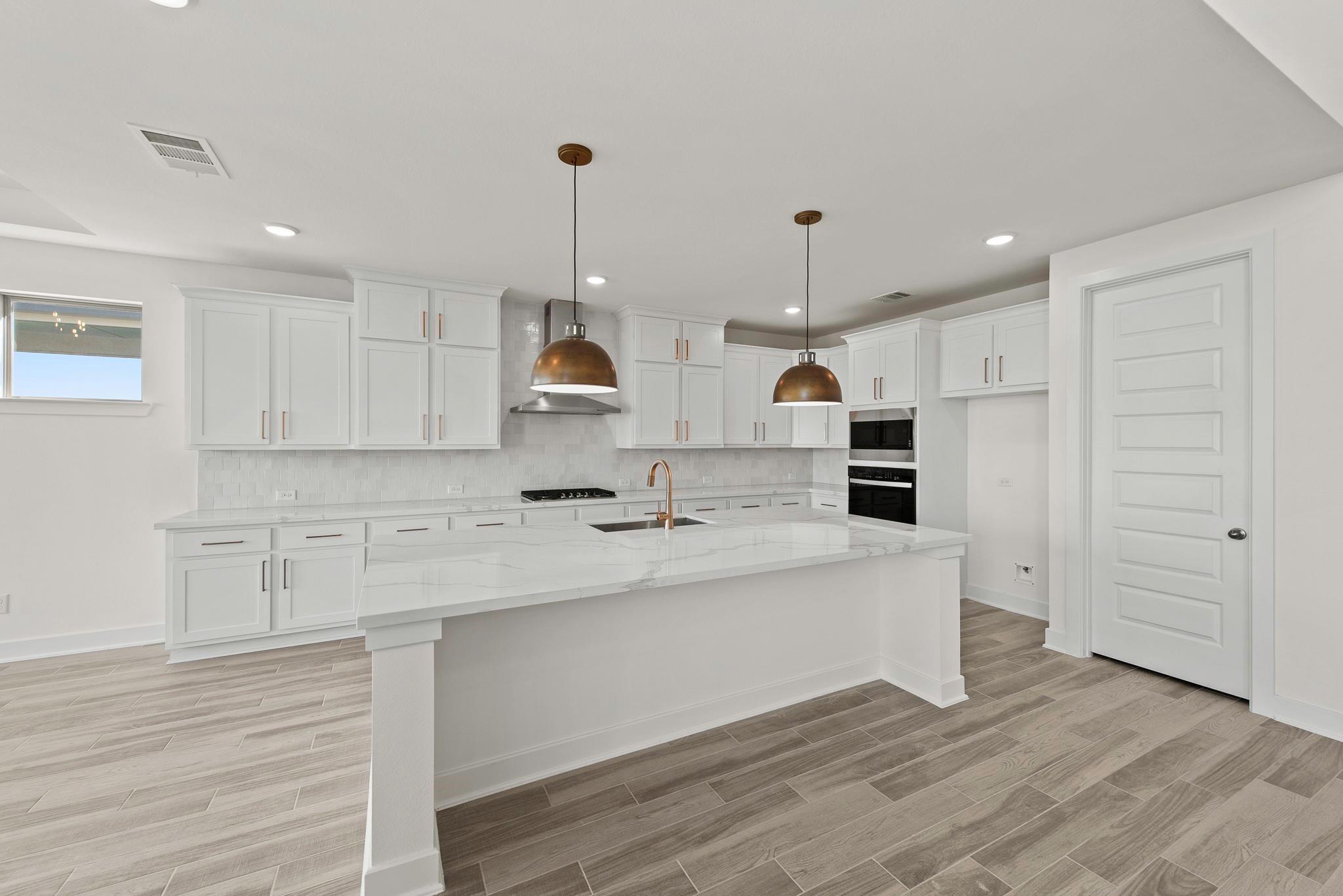 301 Sheepdog Dr, Liberty Hill, TX 78642