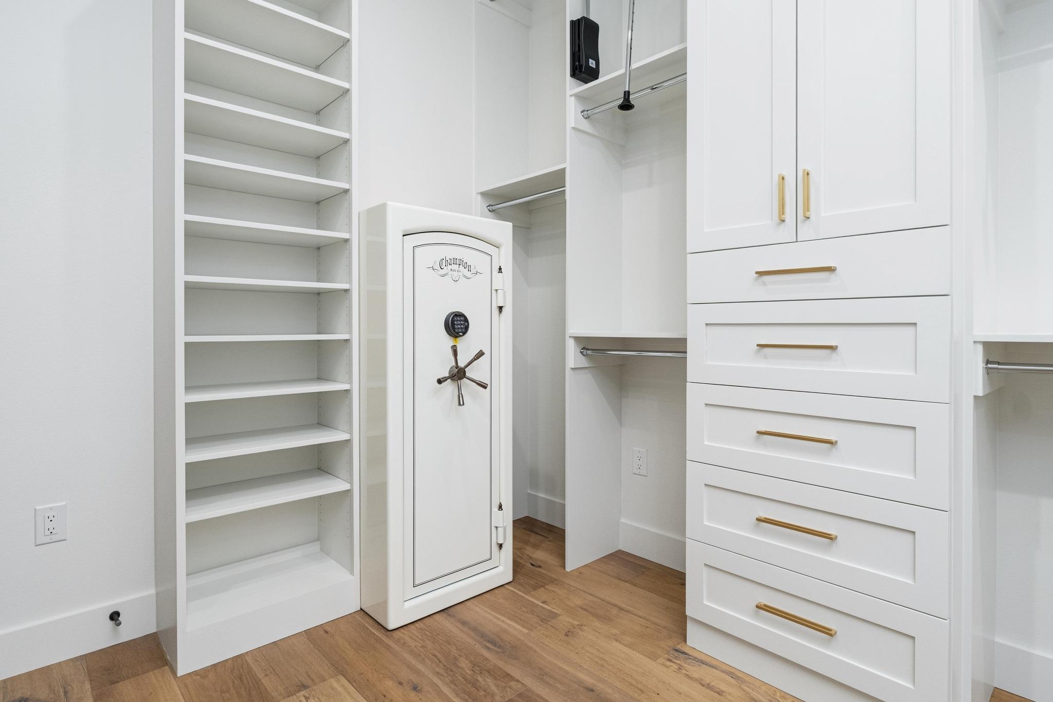 000 Old Red Ranch Rd, Dripping Springs, TX 78620