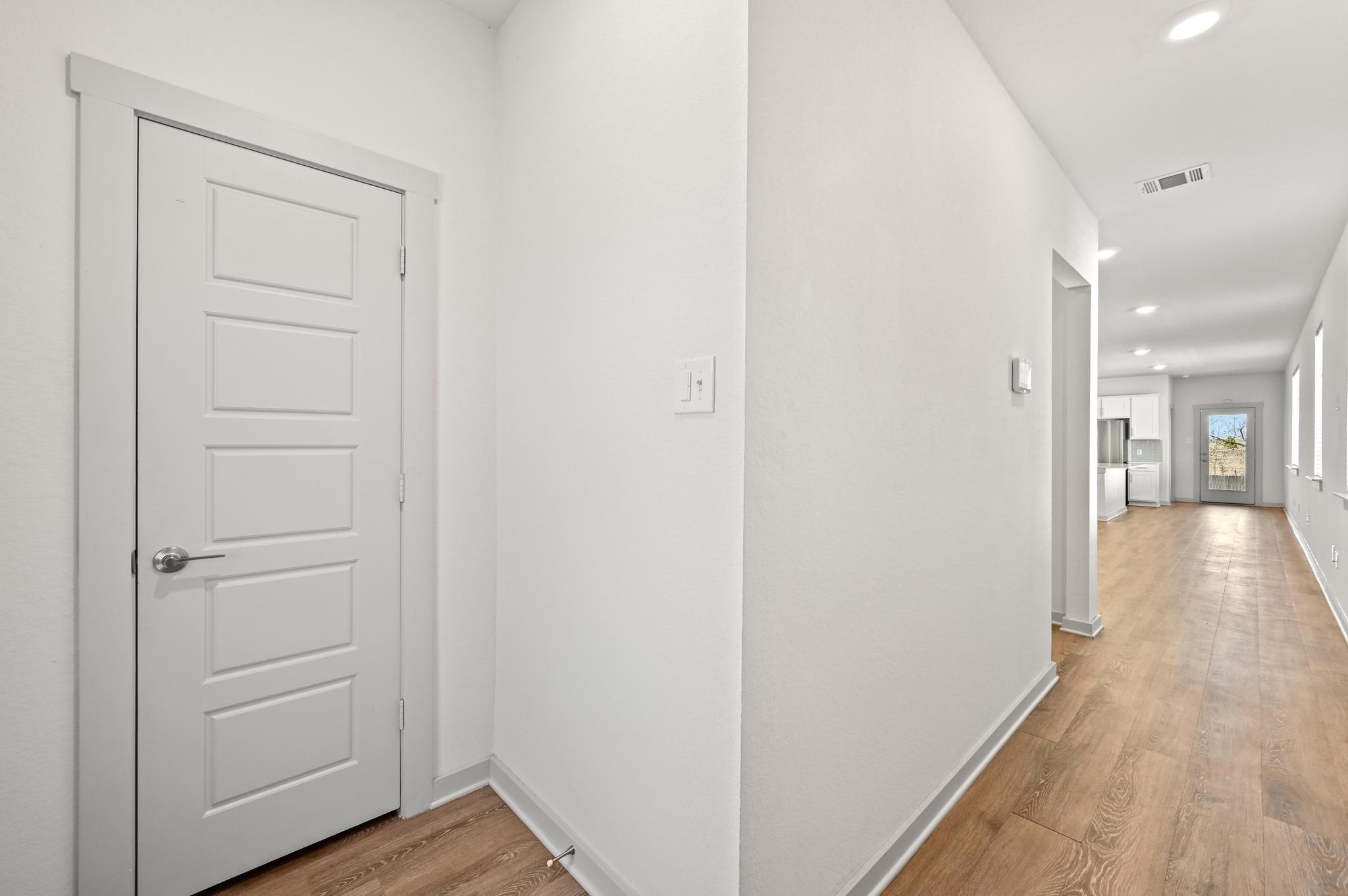 407 Wilshire Rd, San Marcos, TX 78666