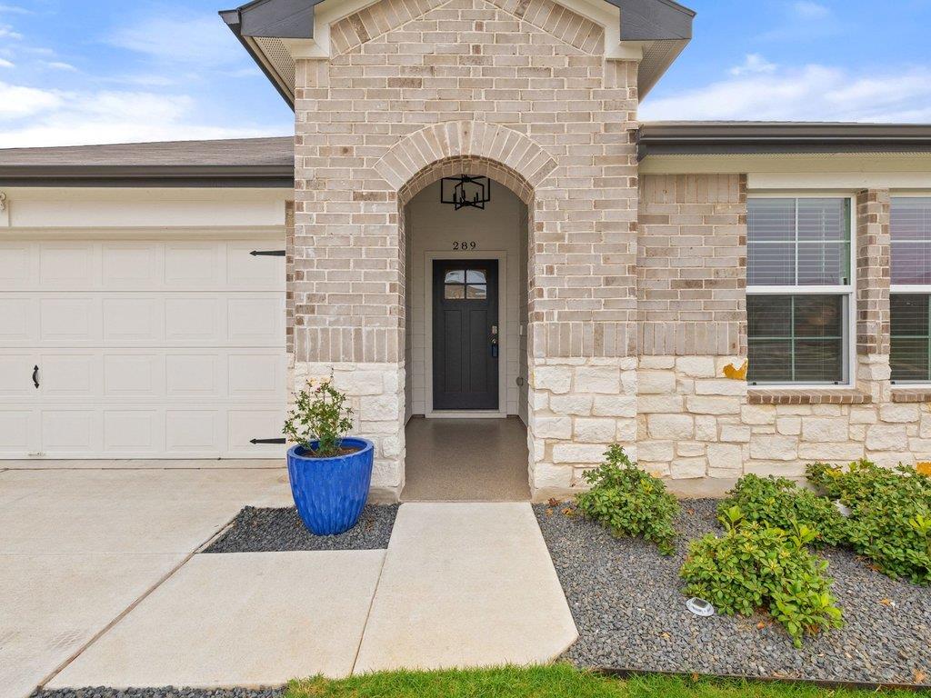 289 Arroyo Sweetwood Cir, Kyle, TX 78640