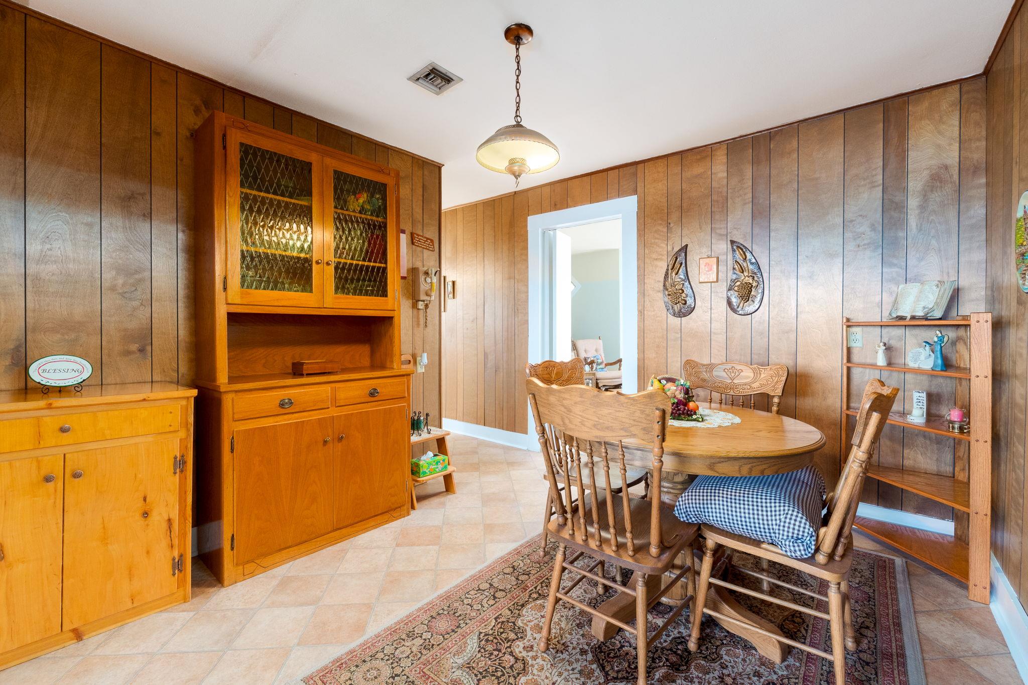 1003 N Ridge St, Lampasas, TX 76550