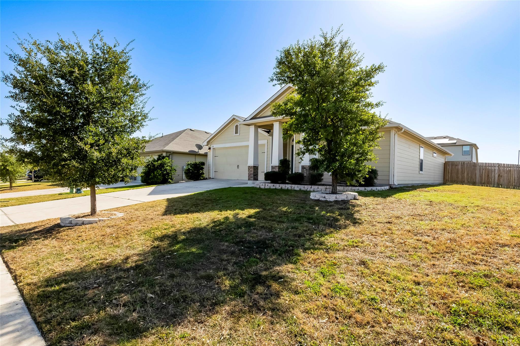 100 Sulphur River Loop, Hutto, TX 78634