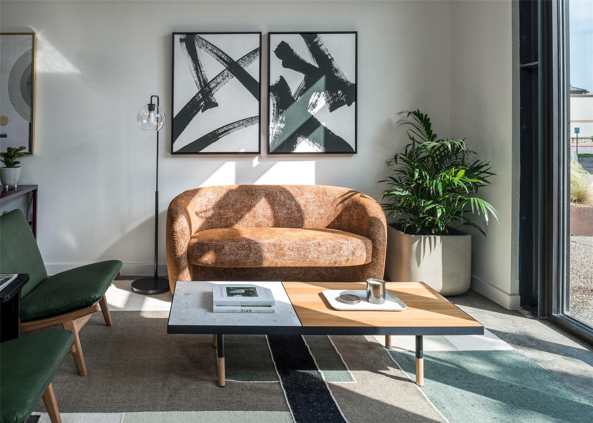 2525 S Lamar Blvd # 11, Austin, TX 78704