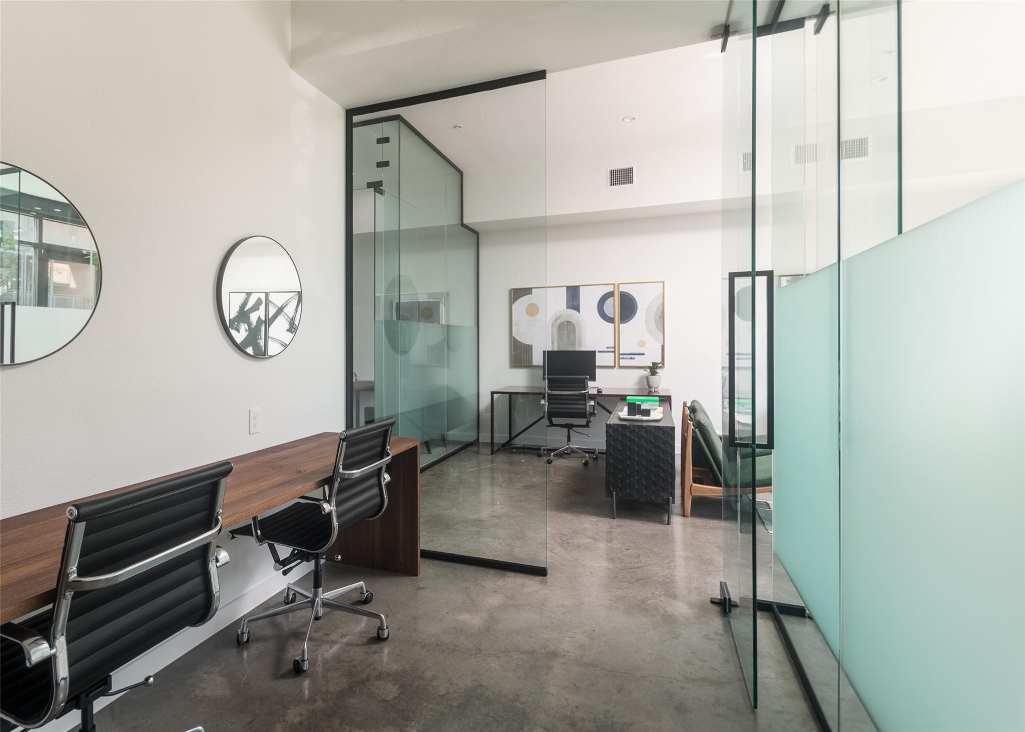 2525 S Lamar Blvd # 11, Austin, TX 78704