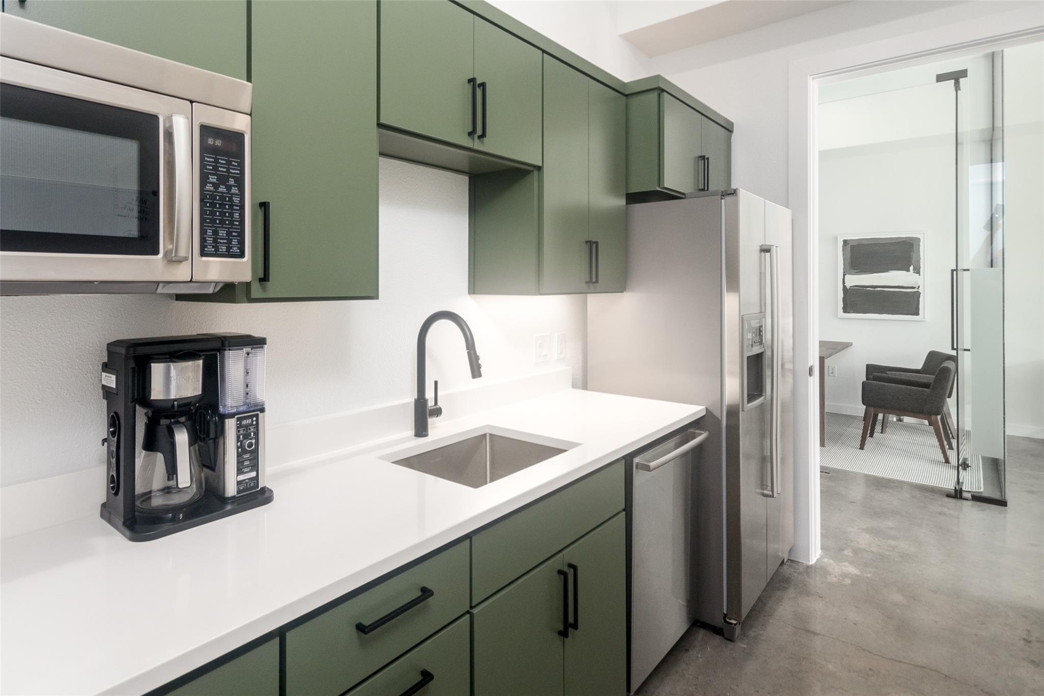 2525 S Lamar Blvd # 11, Austin, TX 78704