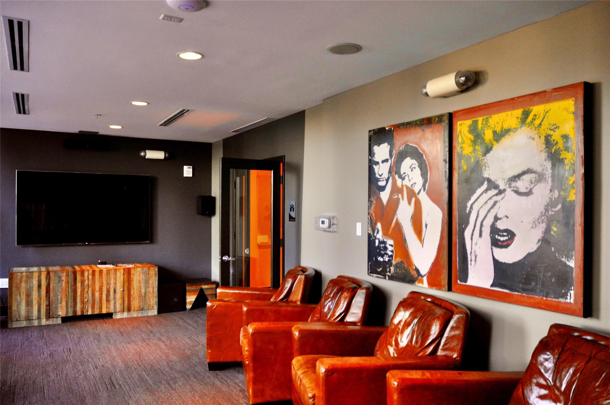 360 Nueces St # 913, Austin, TX 78701