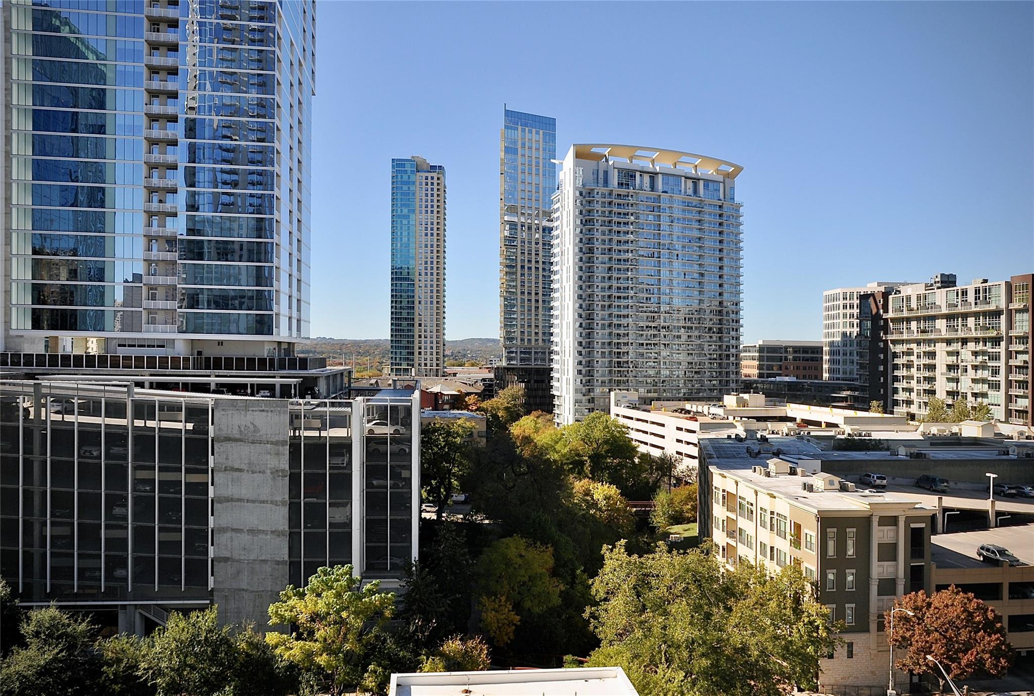 360 Nueces St # 913, Austin, TX 78701