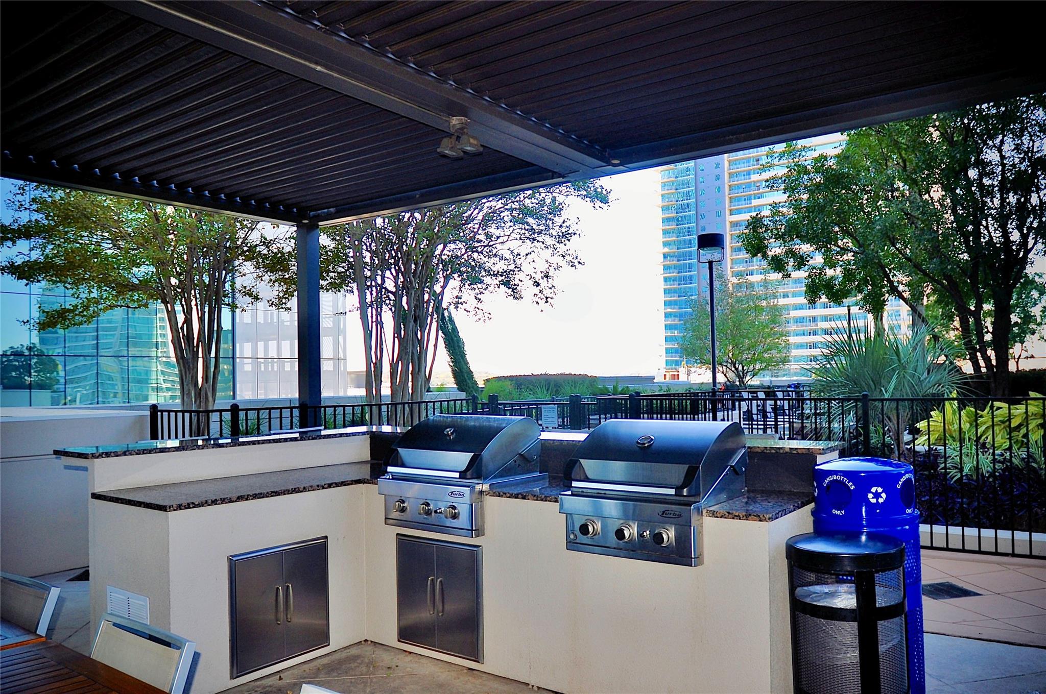 360 Nueces St # 913, Austin, TX 78701