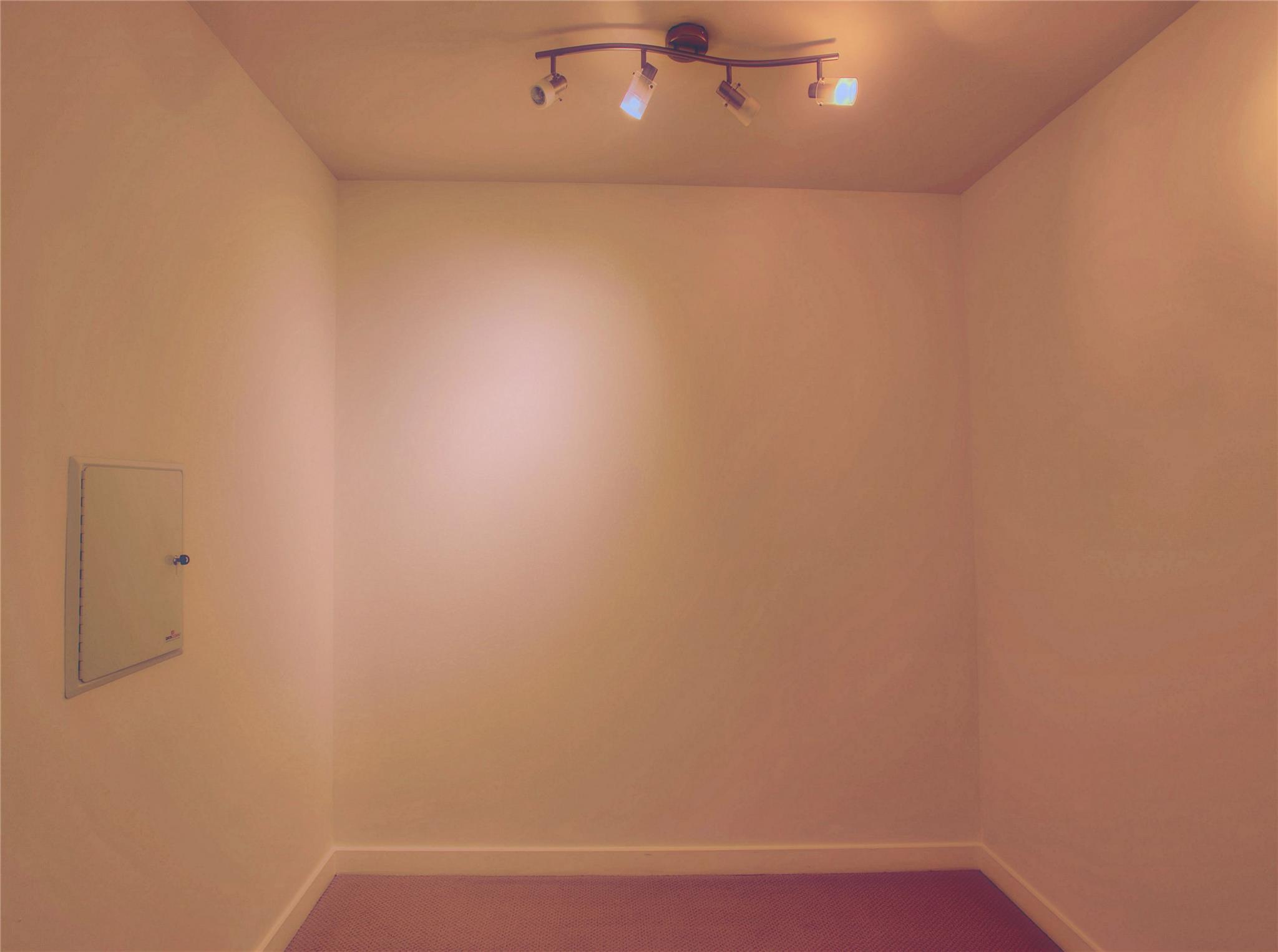 360 Nueces St # 913, Austin, TX 78701