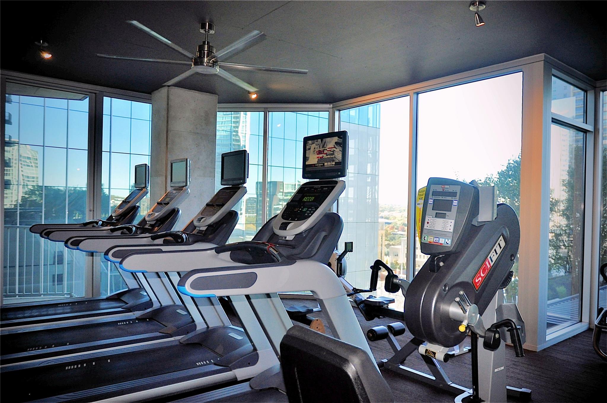 360 Nueces St # 913, Austin, TX 78701