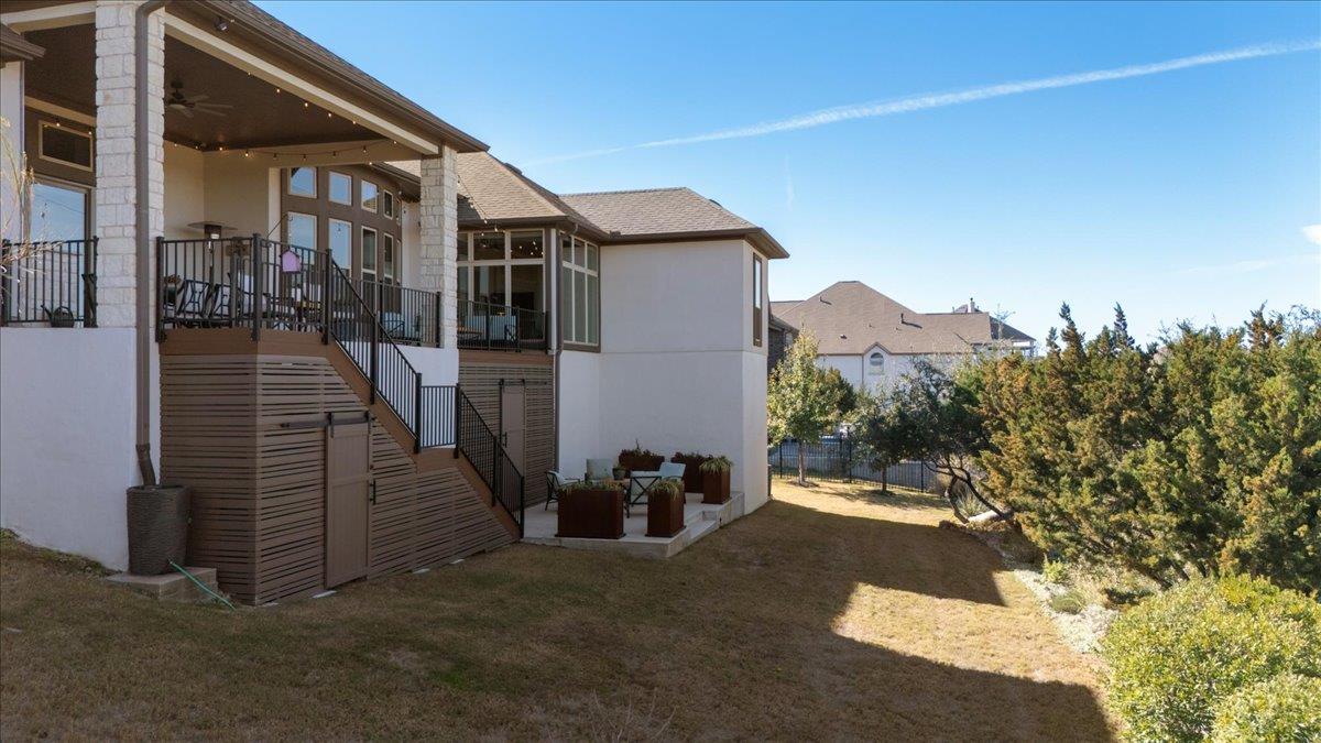 17825 Windecker Cv, Dripping Springs, TX 78620