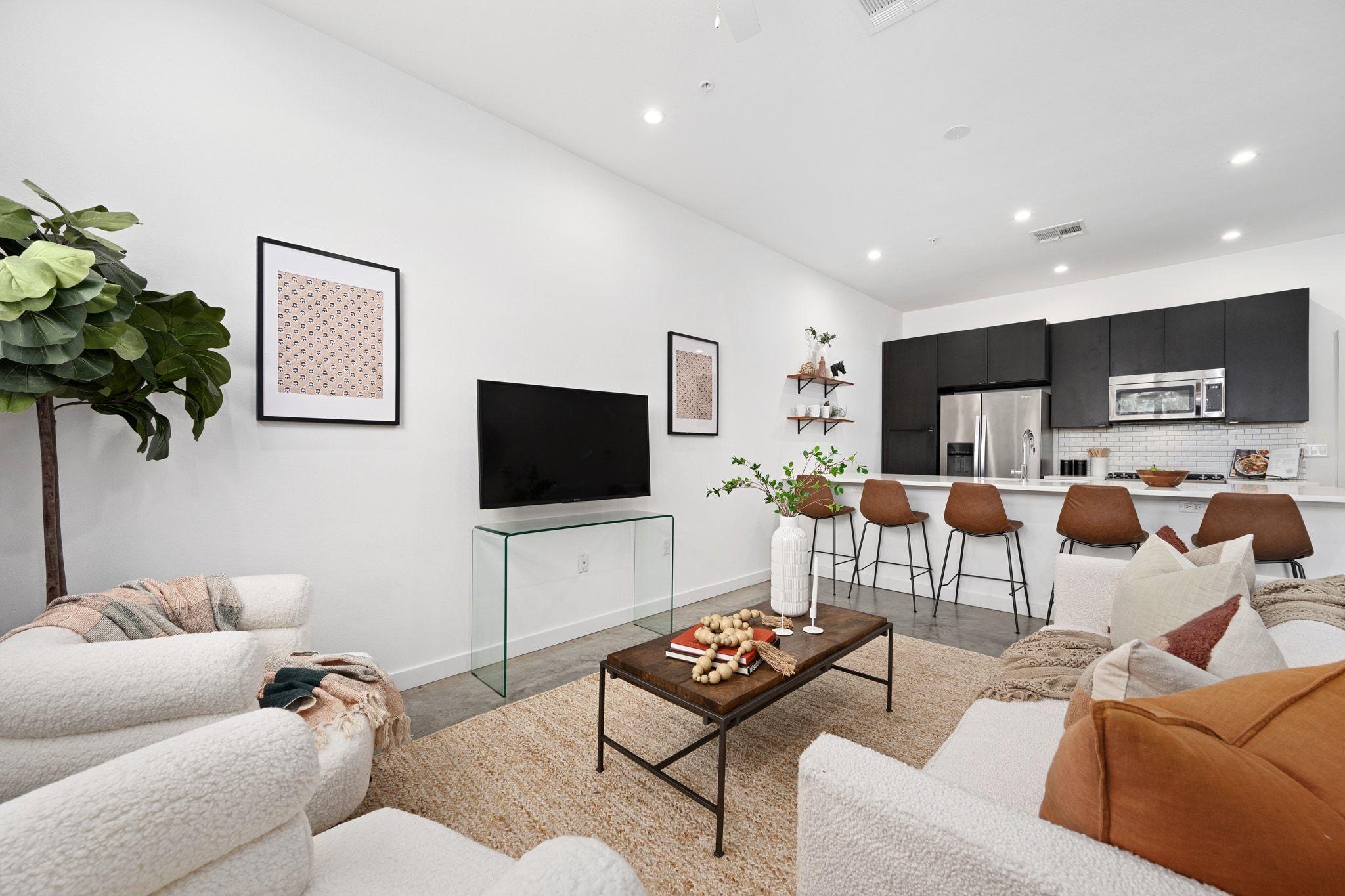 1931 E 38 1/2 St # 43, Austin, TX 78723