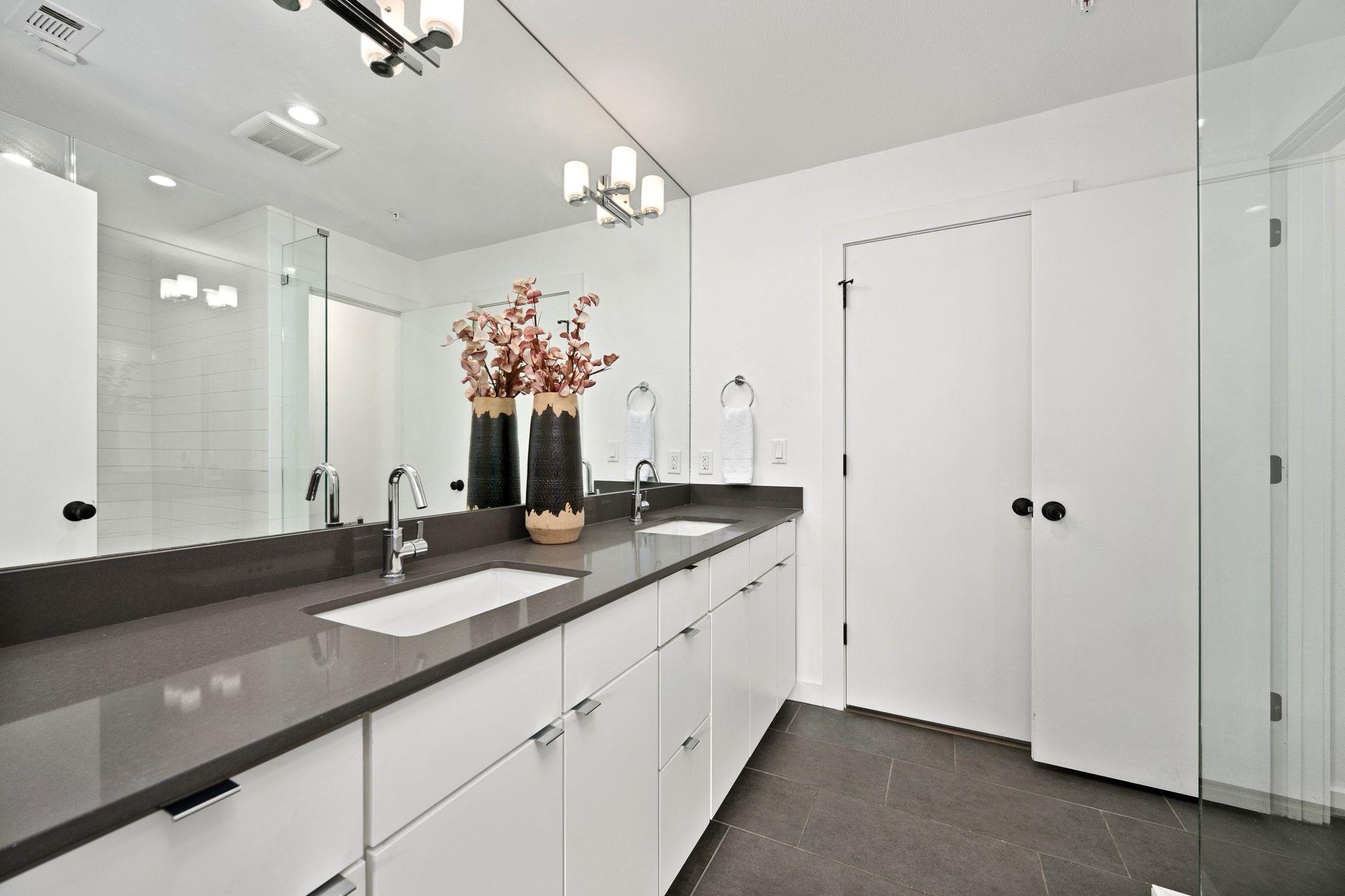 1931 E 38 1/2 St # 43, Austin, TX 78723