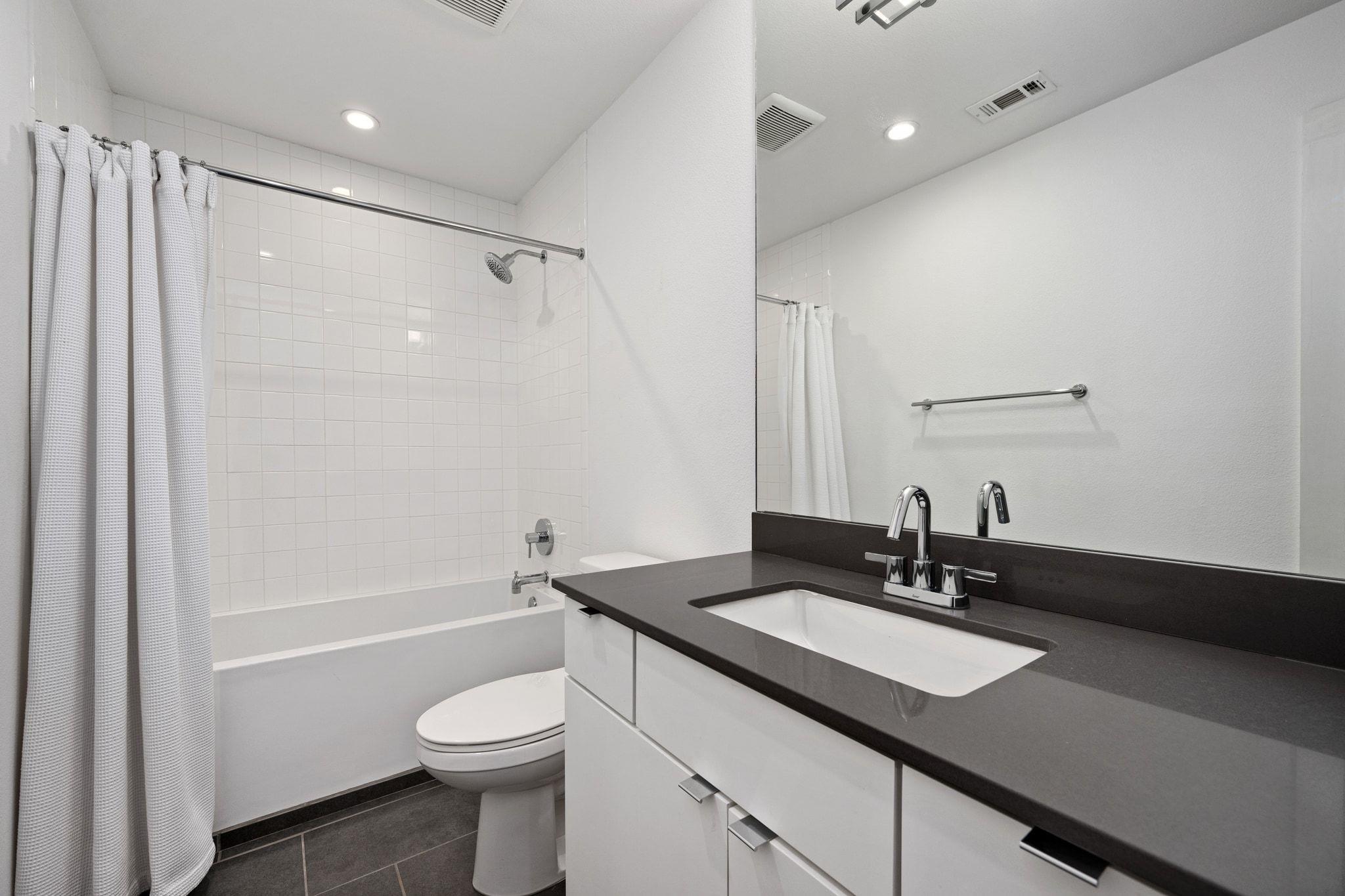 1931 E 38 1/2 St # 43, Austin, TX 78723