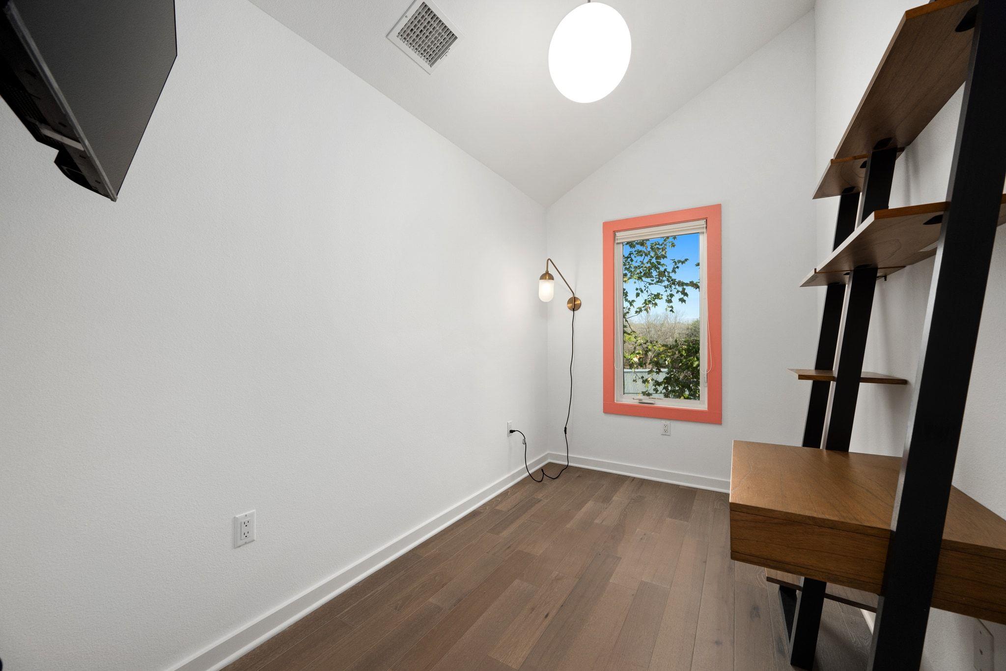 1931 E 38 1/2 St # 43, Austin, TX 78723