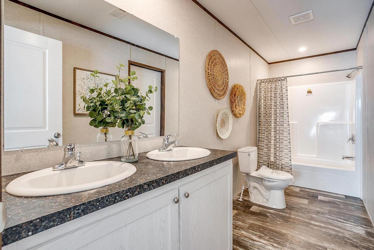 1304 Saddleback Dr, Bellville, TX 77418