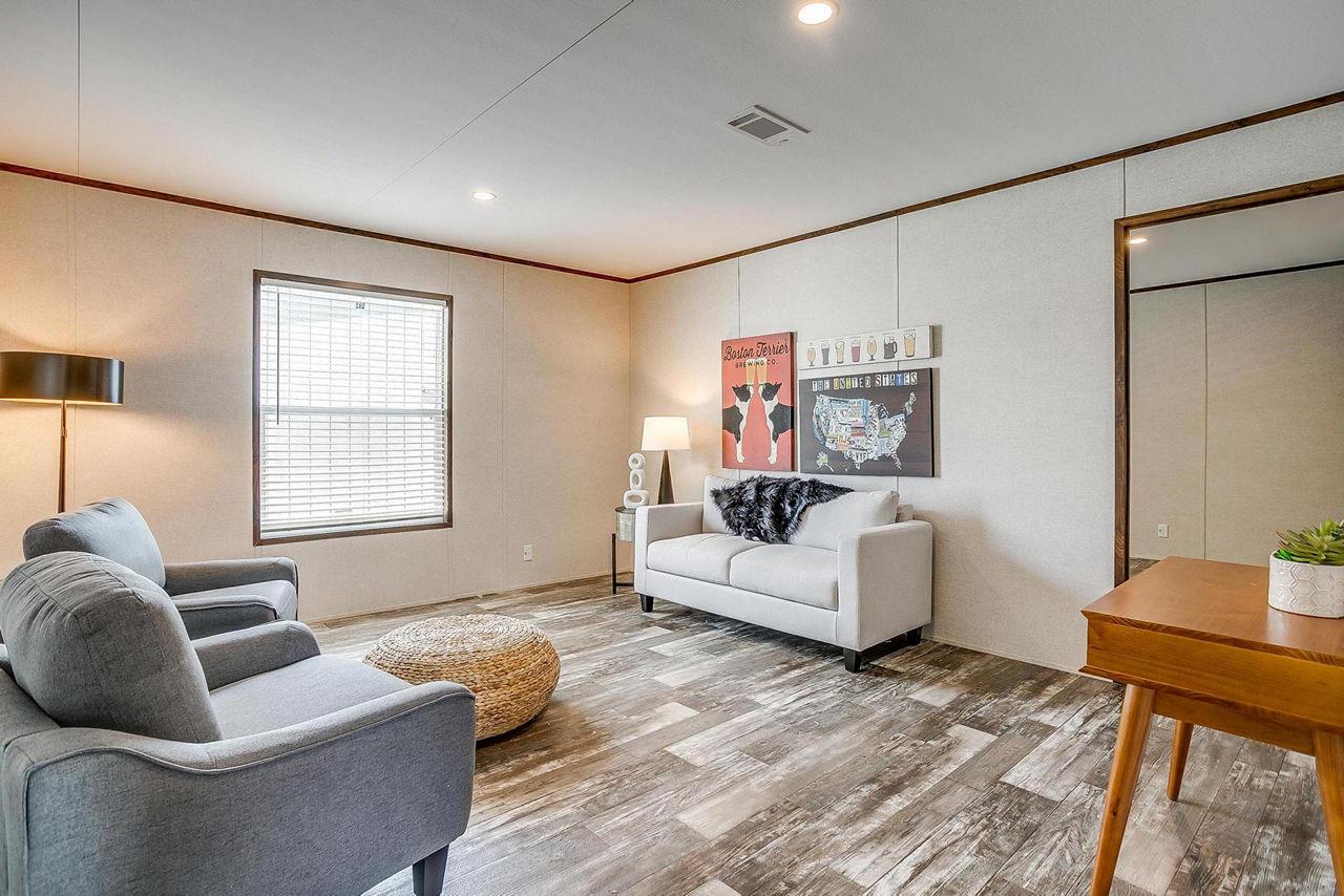 1304 Saddleback Dr, Bellville, TX 77418