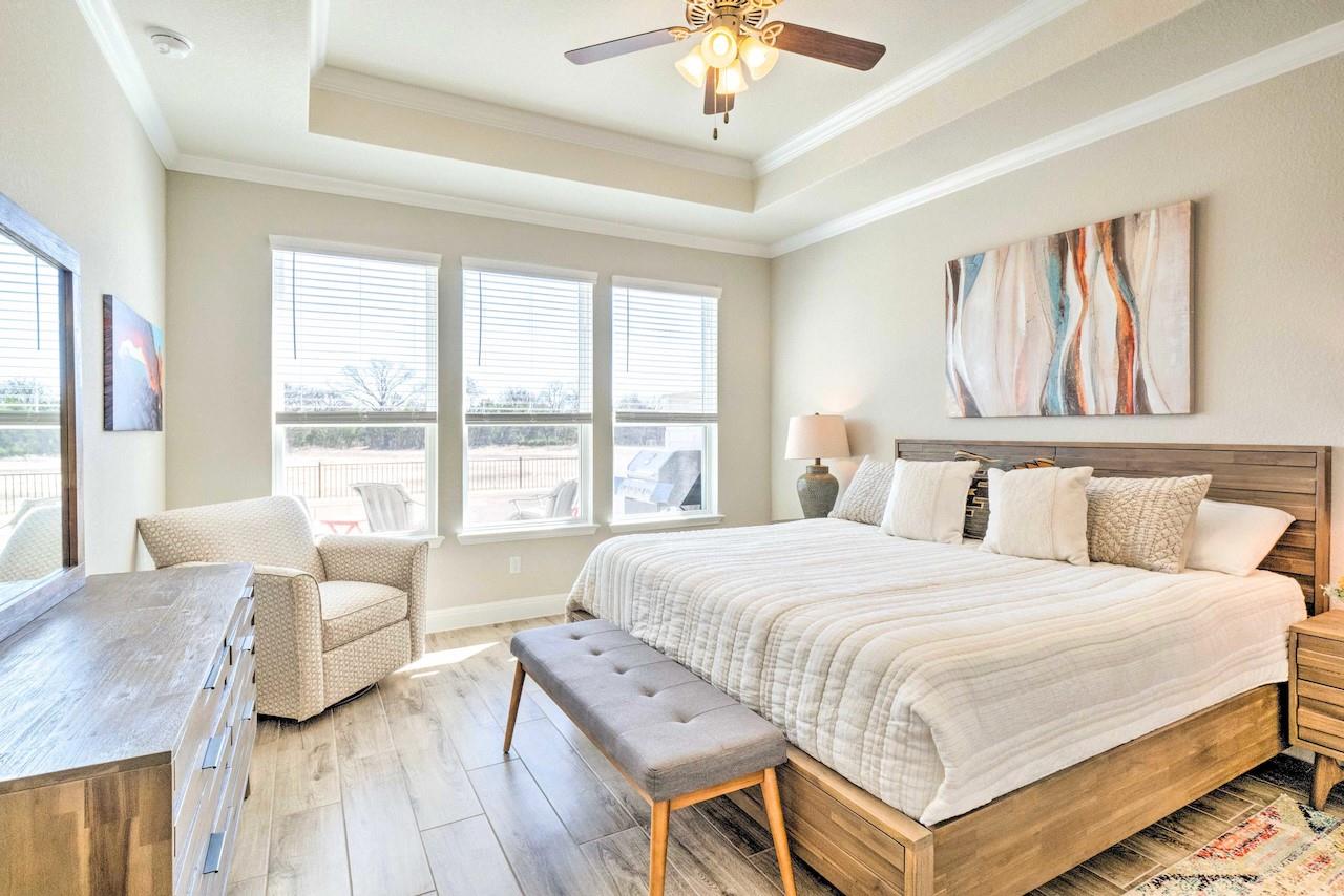 308 Hanging Star Ln, Georgetown, TX 78633