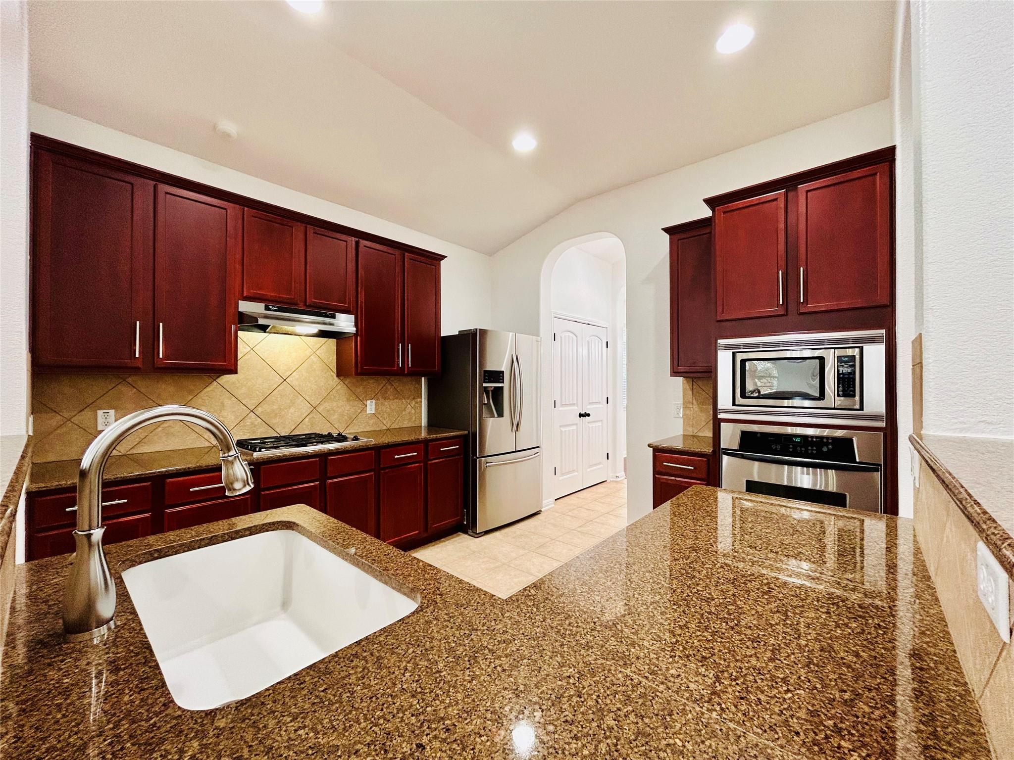 240 Fort Mabry Loop, Georgetown, TX 78628