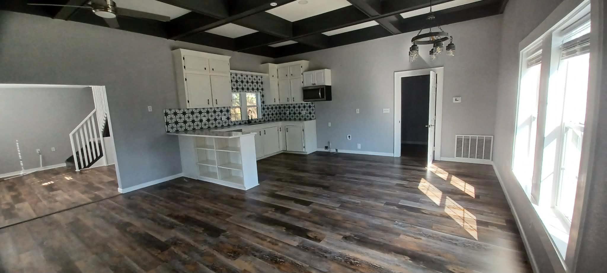 17308 E Darleen Dr, Leander, TX 78641