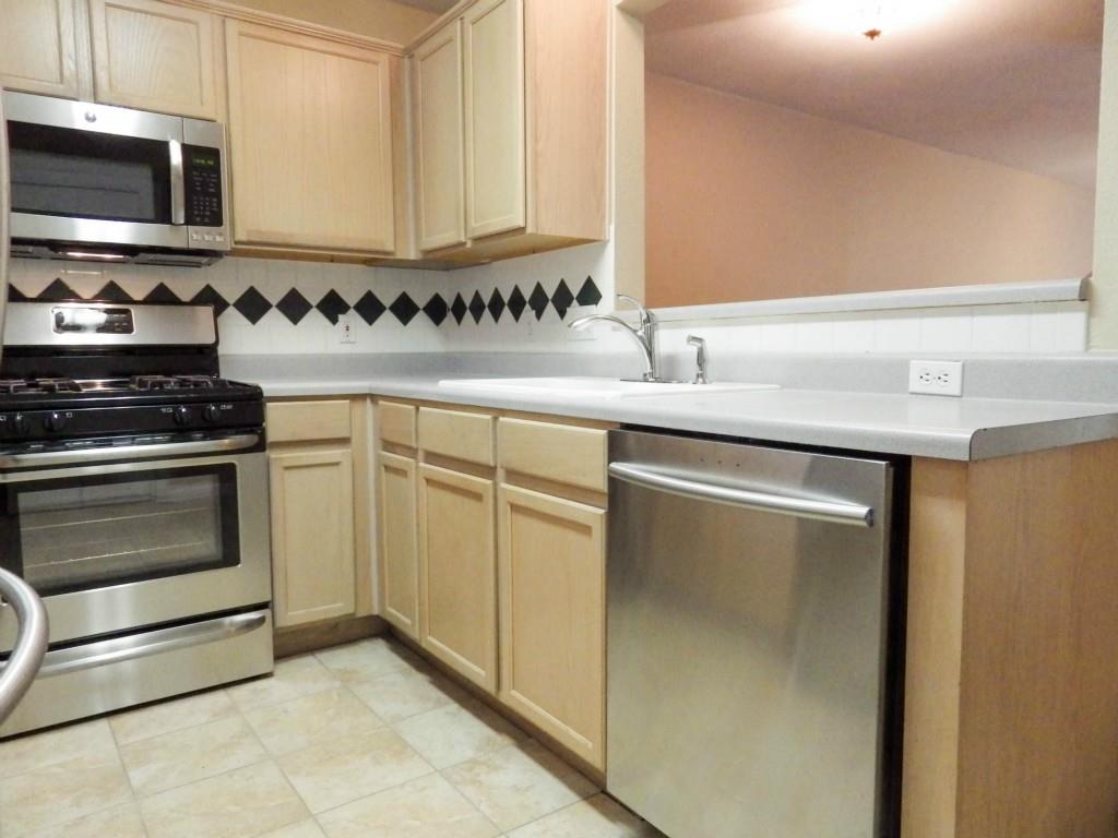 11901 Swearingen Dr # 104, Austin, TX 78758