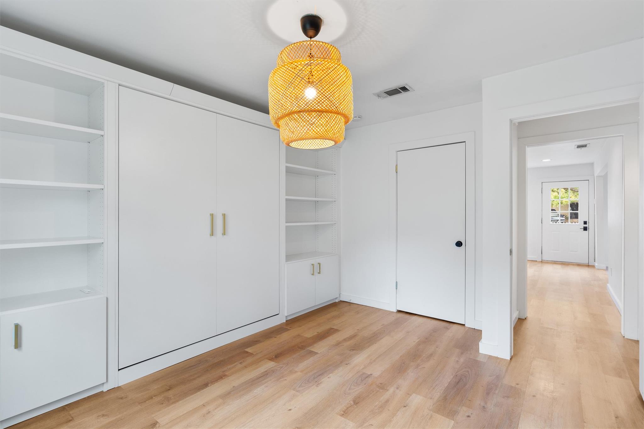 1228 Broadmoor Dr, Austin, TX 78723