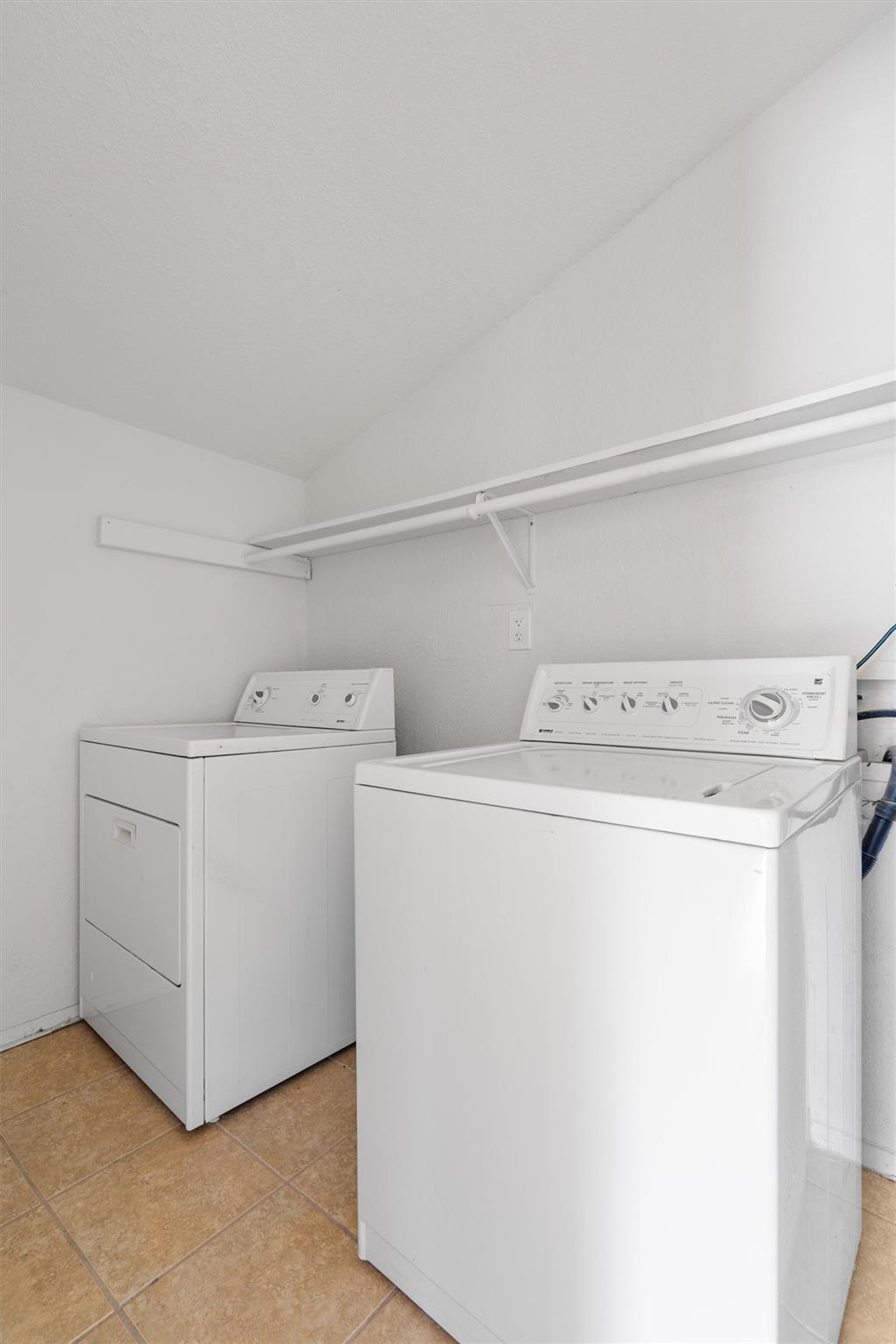 1228 Broadmoor Dr, Austin, TX 78723