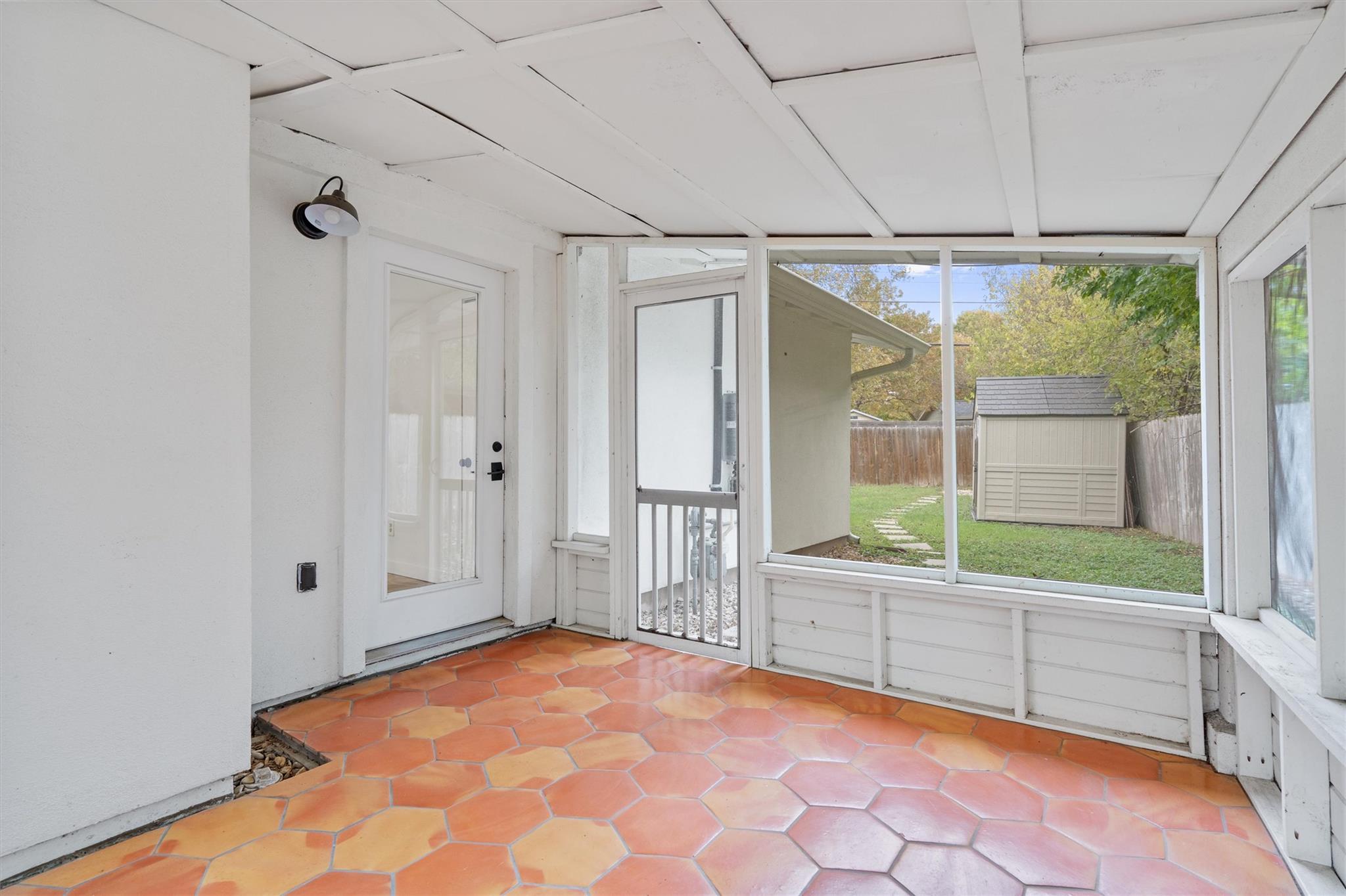 1228 Broadmoor Dr, Austin, TX 78723