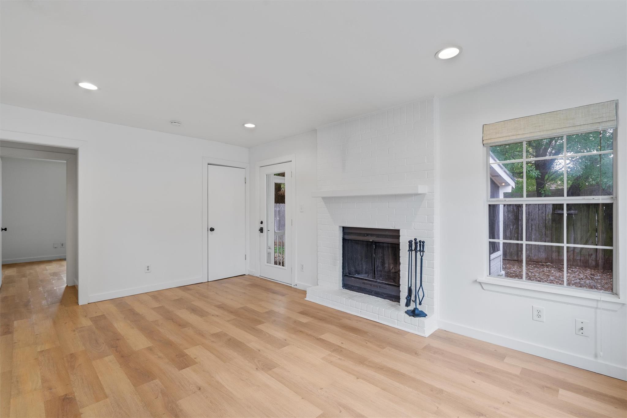 1228 Broadmoor Dr, Austin, TX 78723