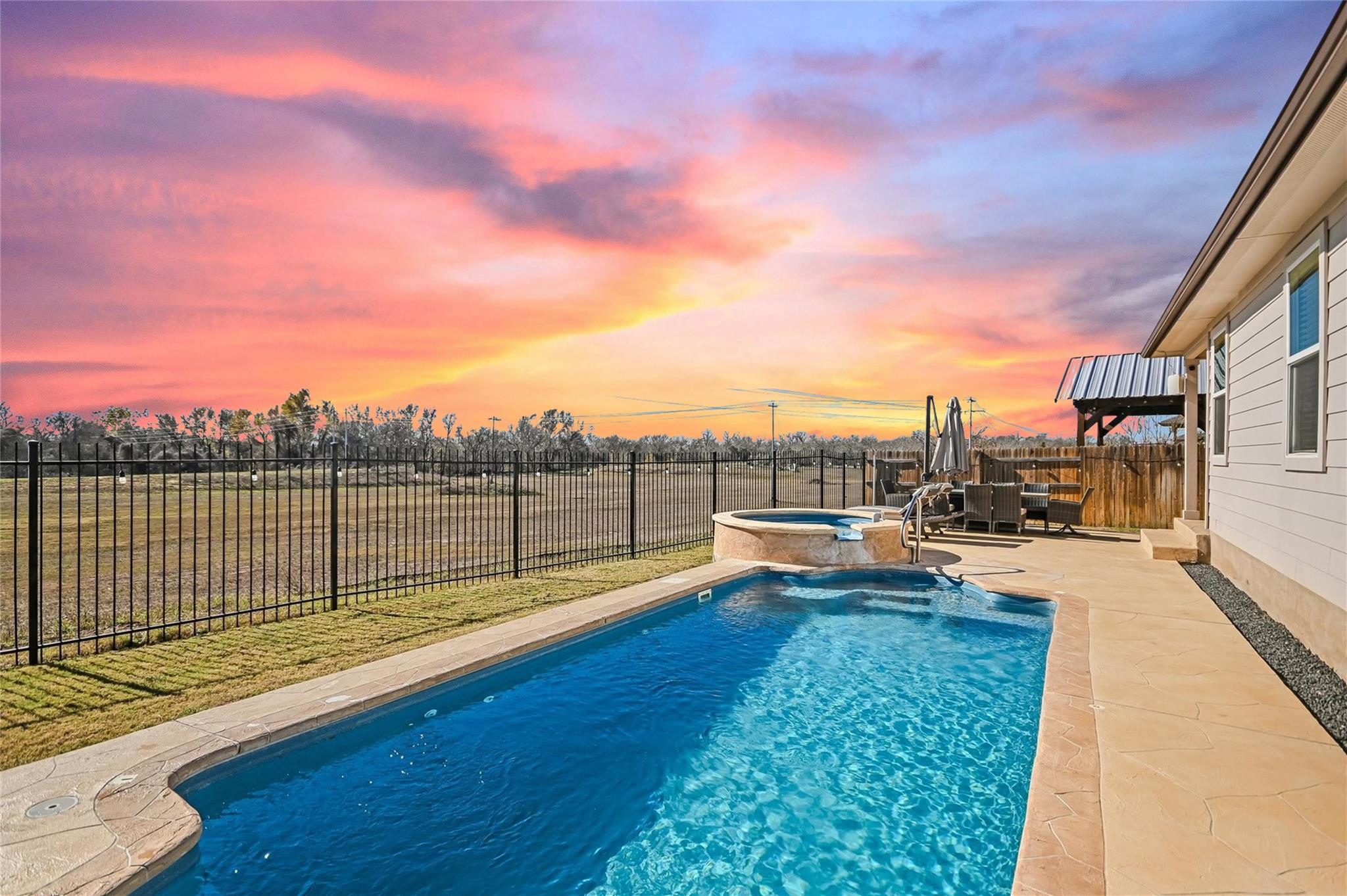 507 Bluffview Dr, Bastrop, TX 78602