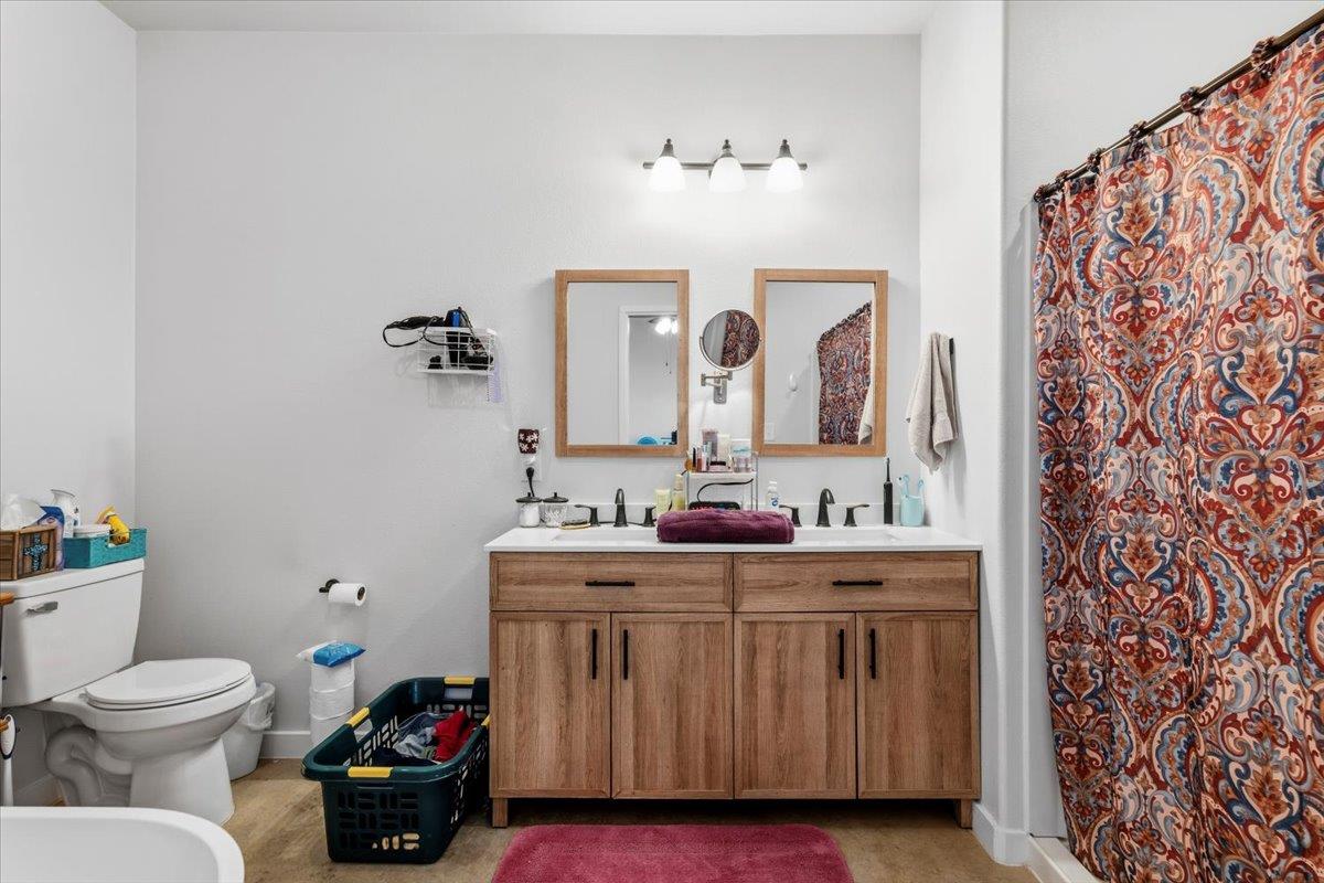 209 Iva Ln, Bastrop, TX 78602