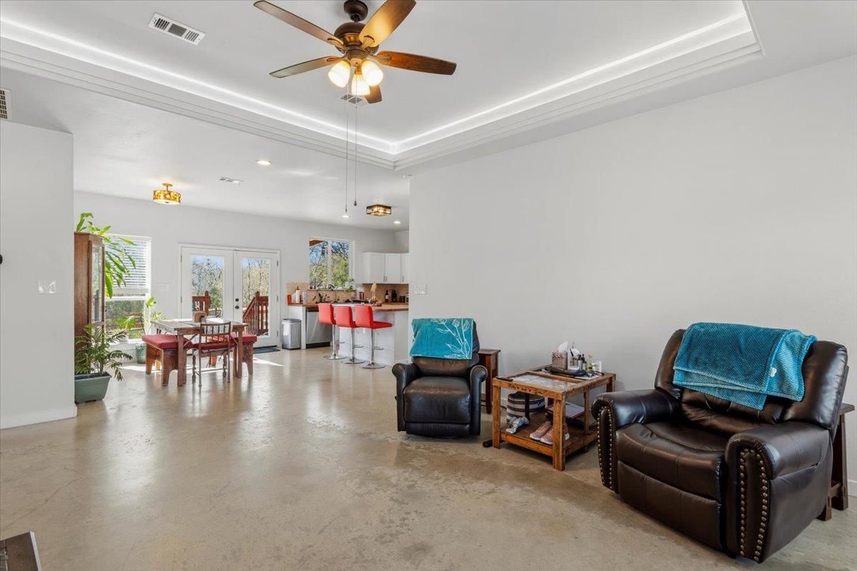 209 Iva Ln, Bastrop, TX 78602