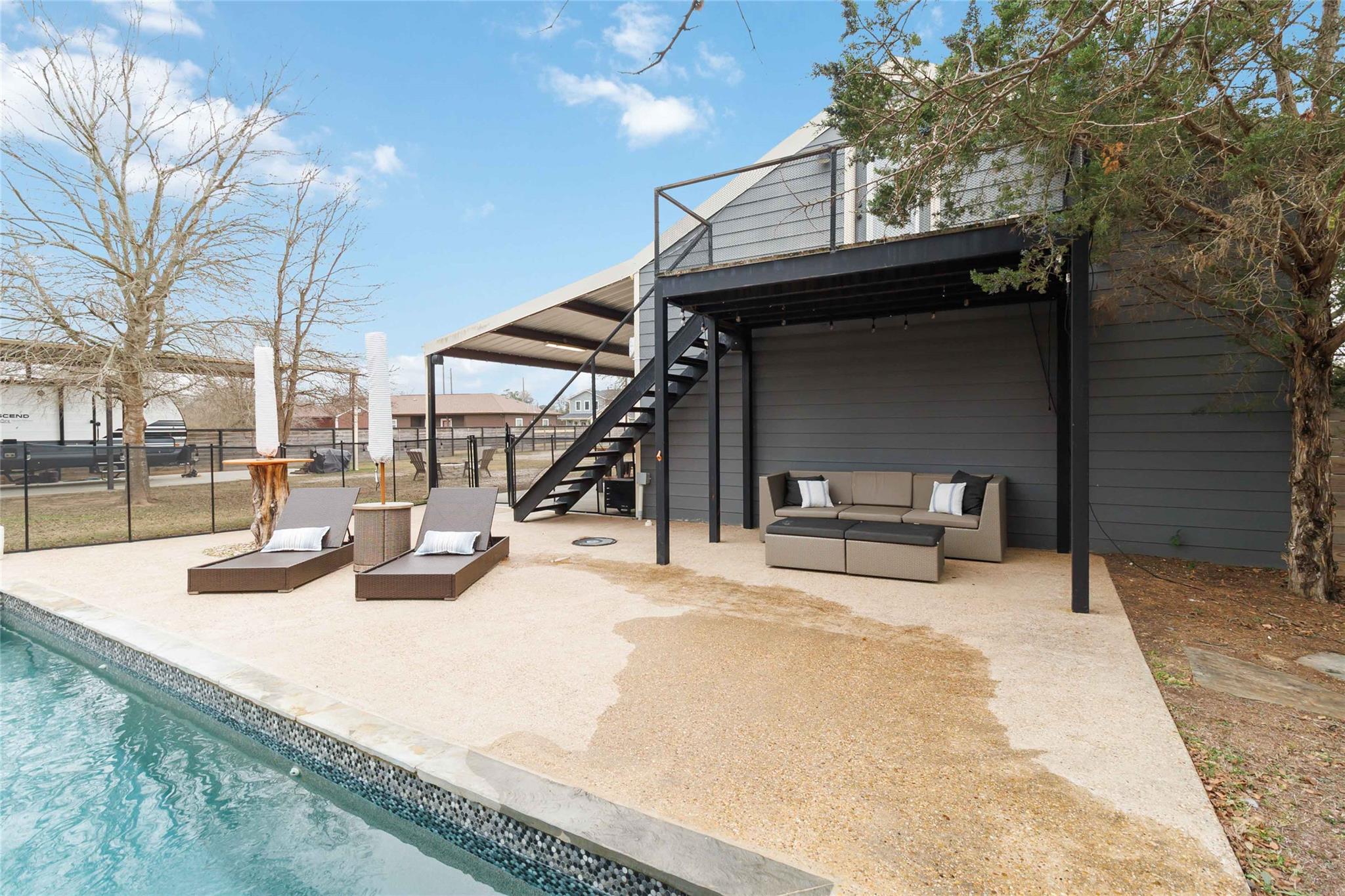 152 Keawakapu Dr, Bastrop, TX 78602