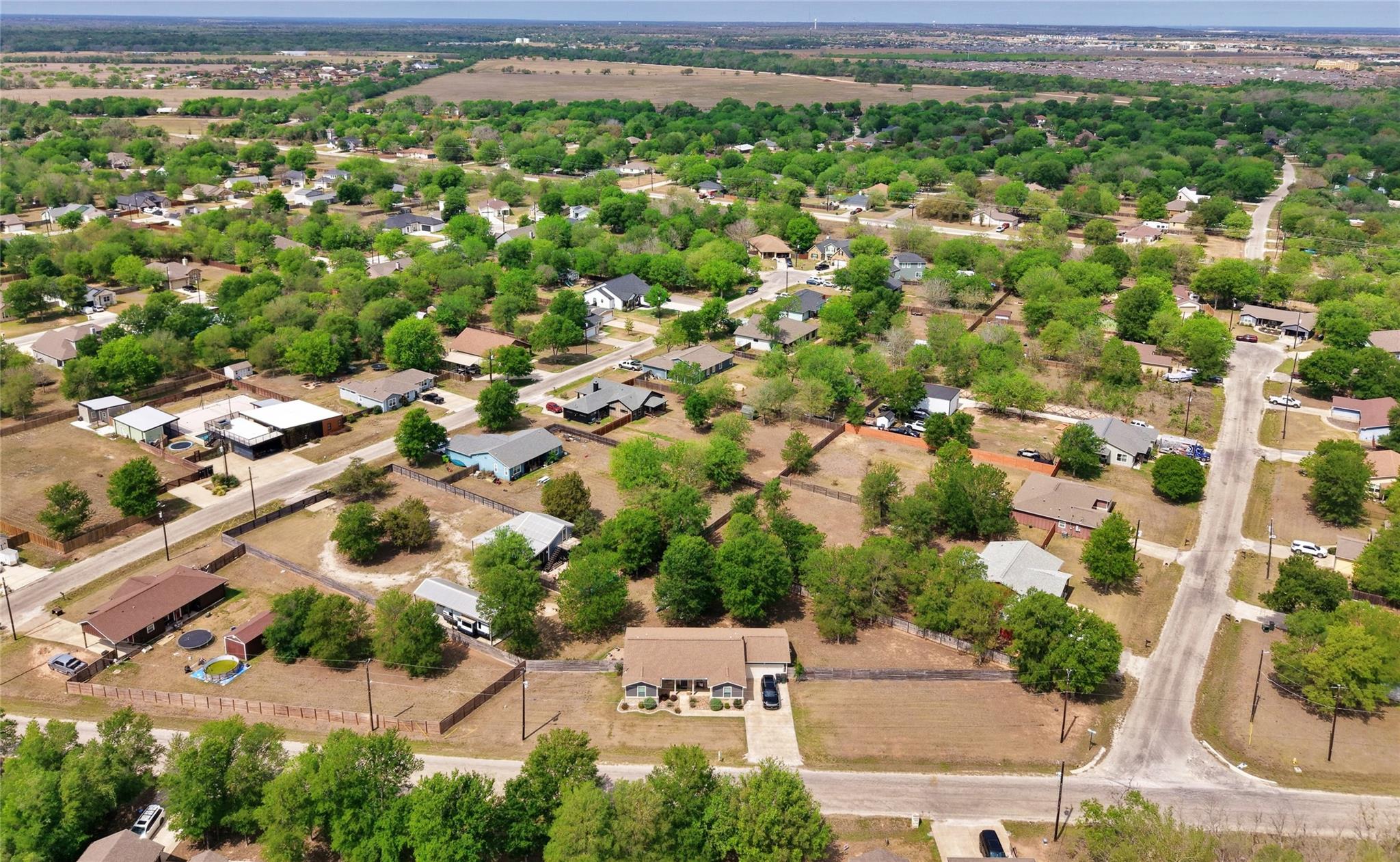 152 Keawakapu Dr, Bastrop, TX 78602