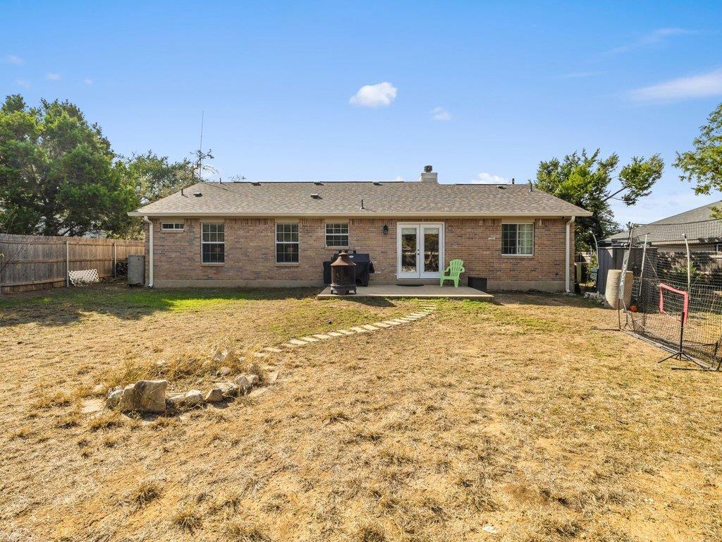 8022 Flintlock Cir, Lago Vista, TX 78645