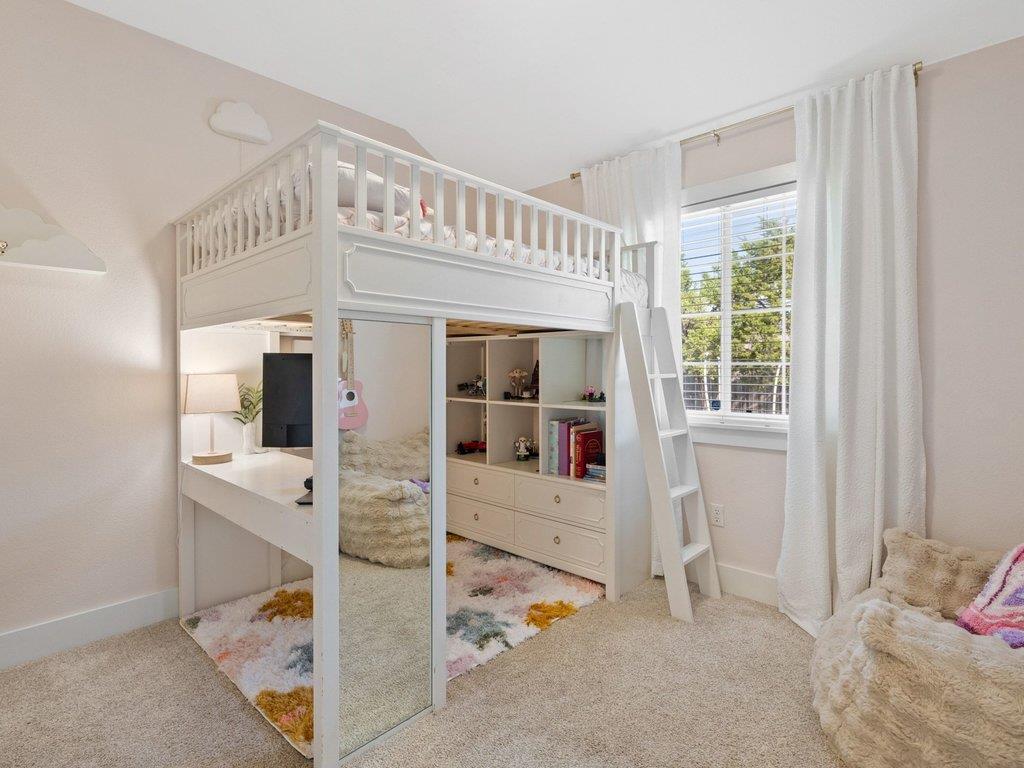 8022 Flintlock Cir, Lago Vista, TX 78645