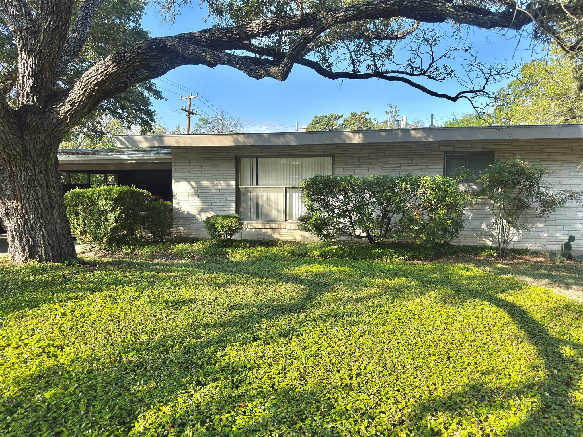 107 El Rancho Way # 103 & 107, San Antonio, TX 78209