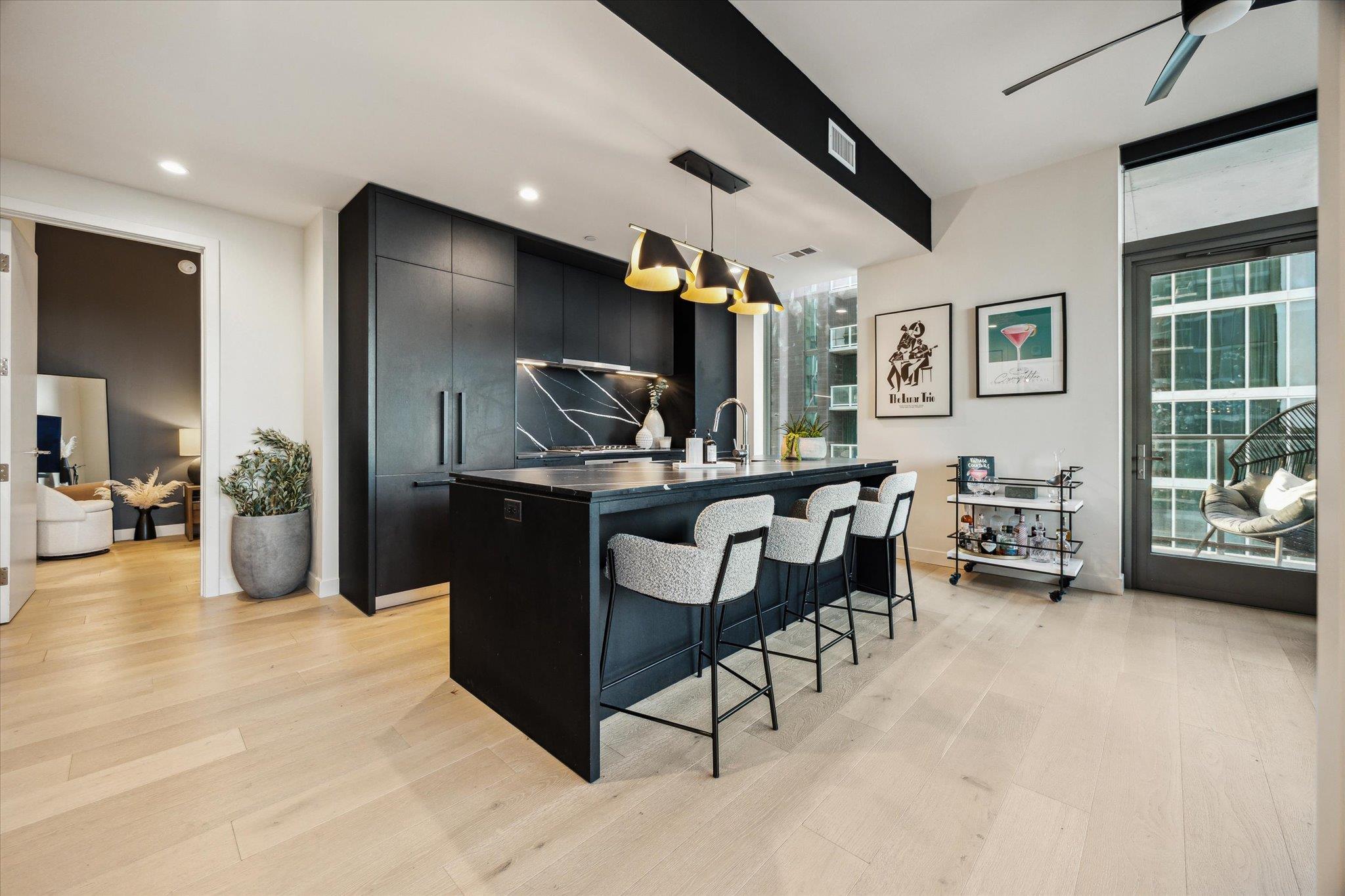 44 East Ave # 1607, Austin, TX 78701