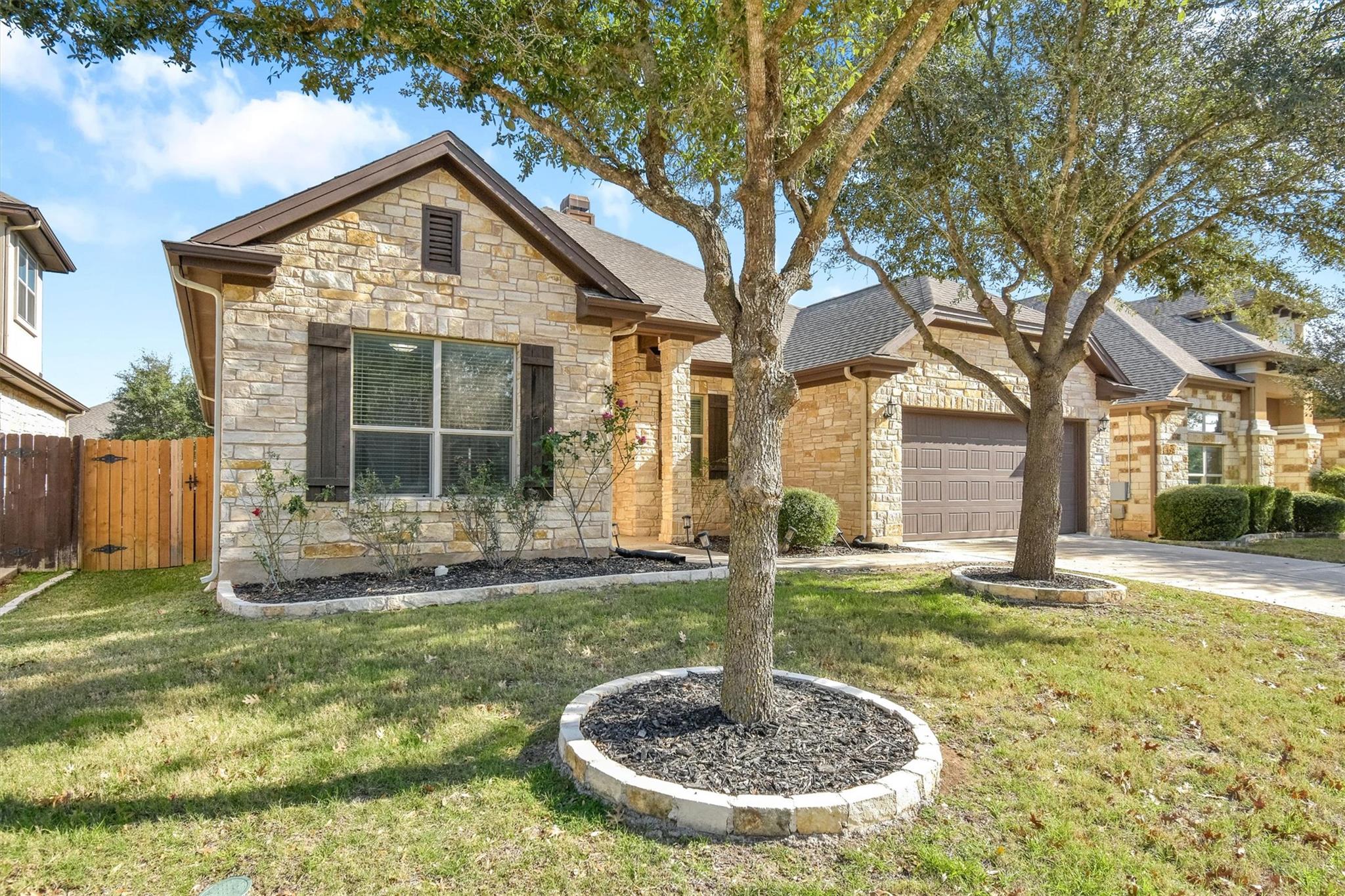 1810 Manada Trl, Leander, TX 78641
