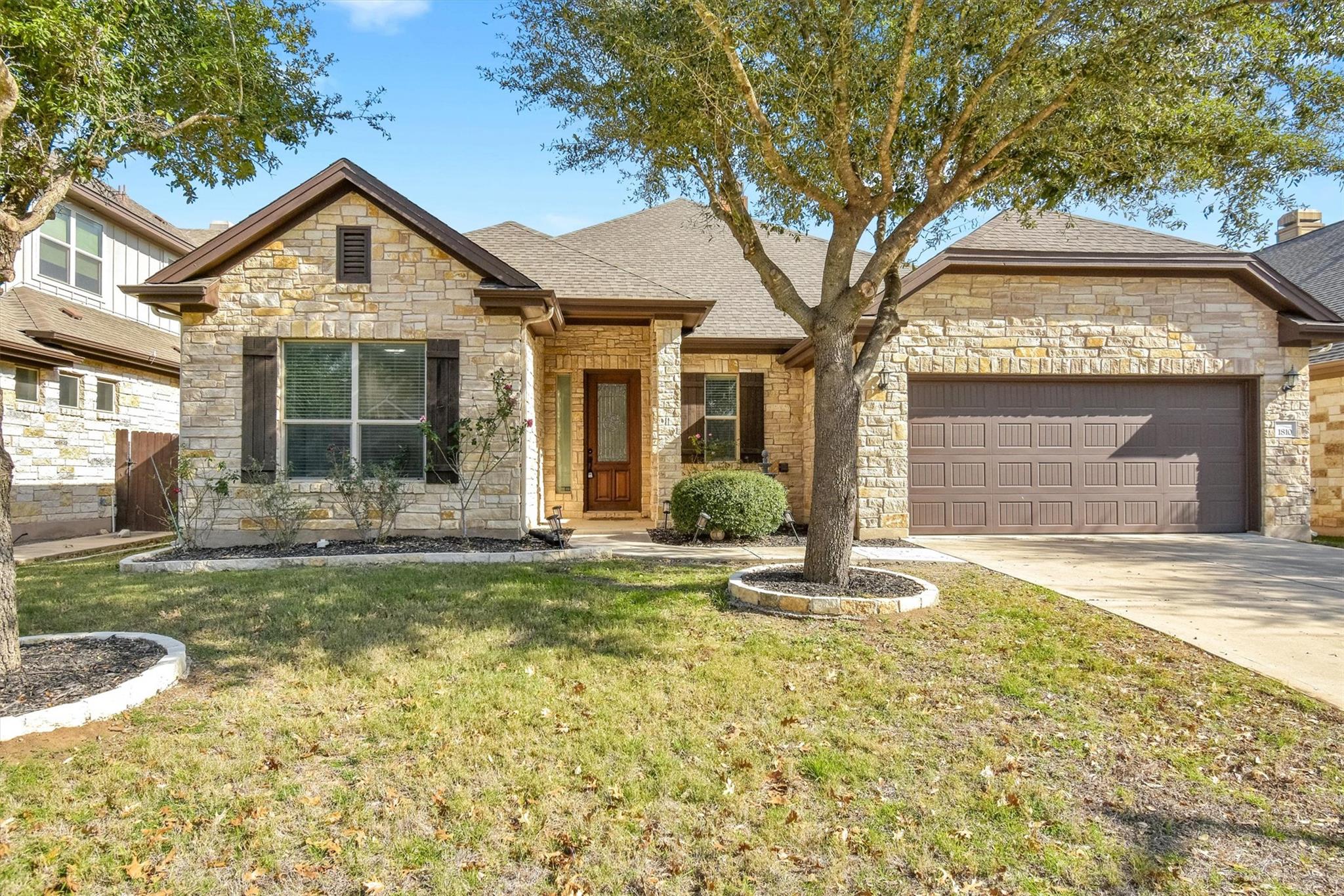 1810 Manada Trl, Leander, TX 78641