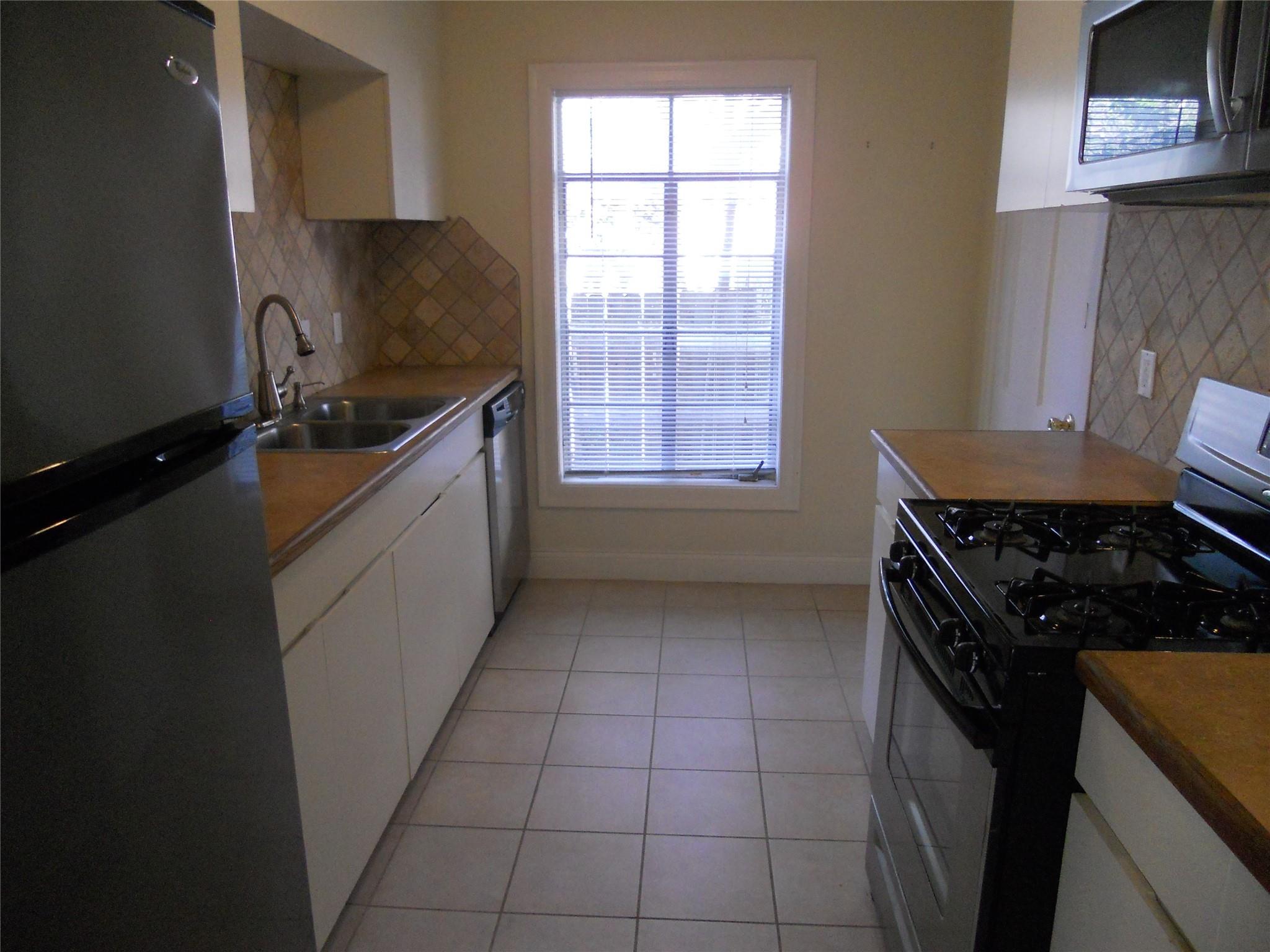 2511 Enfield Rd # B, Austin, TX 78703