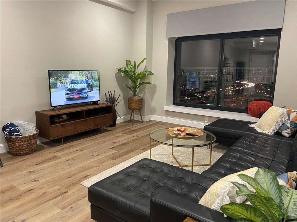 507 Sabine St # 1006, Austin, TX 78701