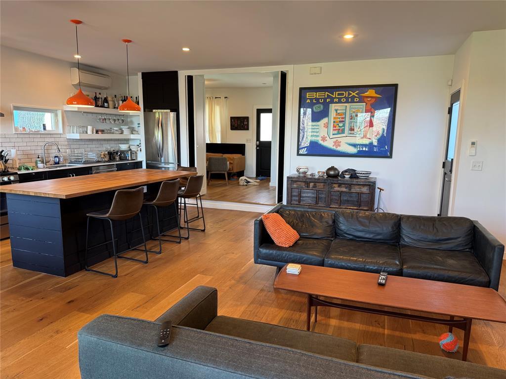 2109 Riverview St # A, Austin, TX 78702