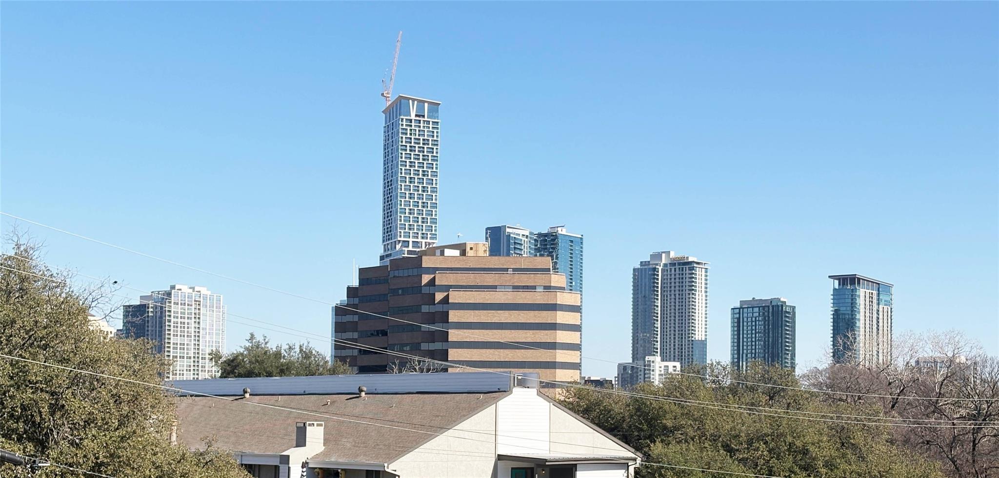 620 S 1st St # 201, Austin, TX 78704