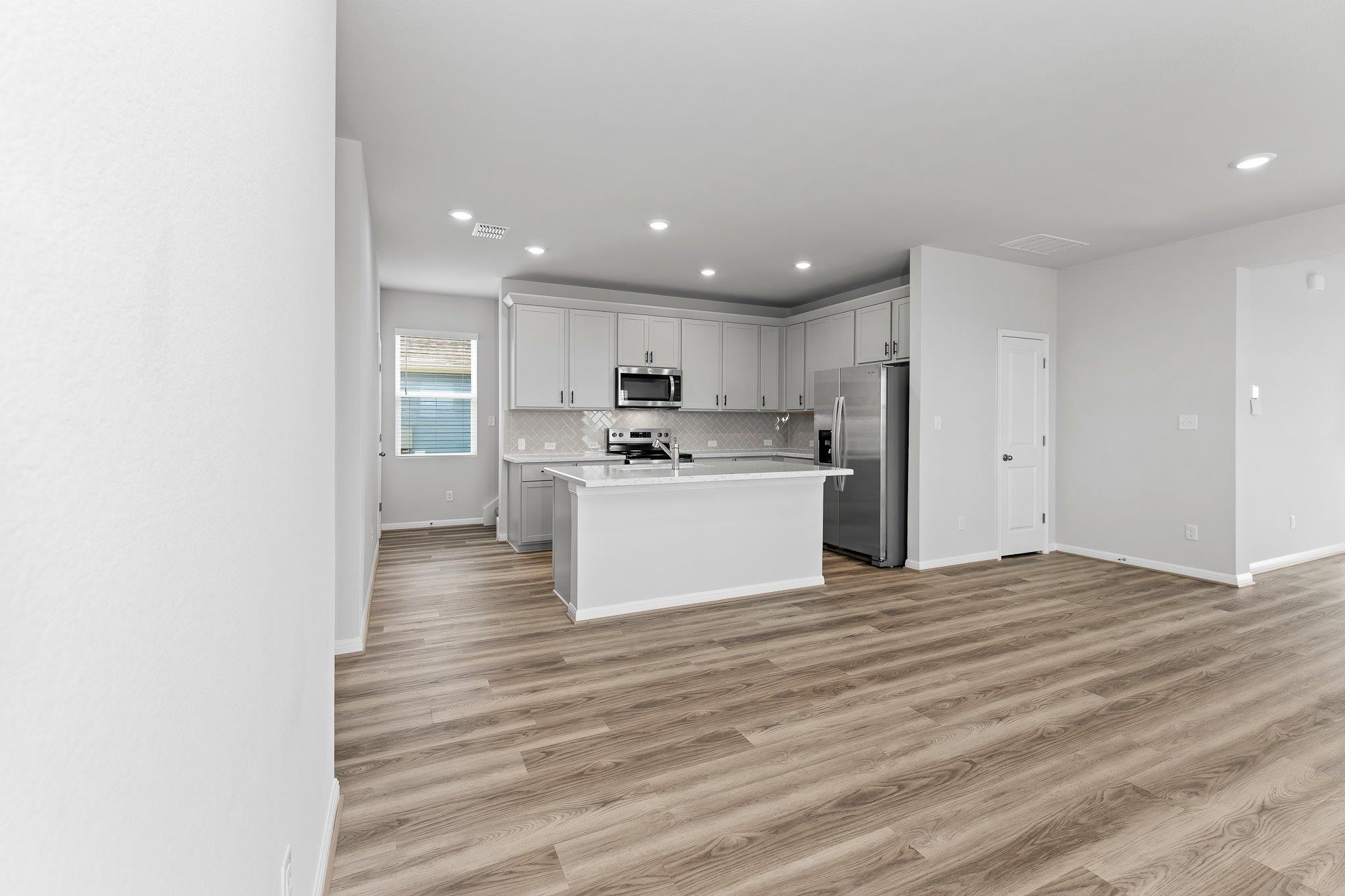 100 Elm Branch Trl, Taylor, TX 76574