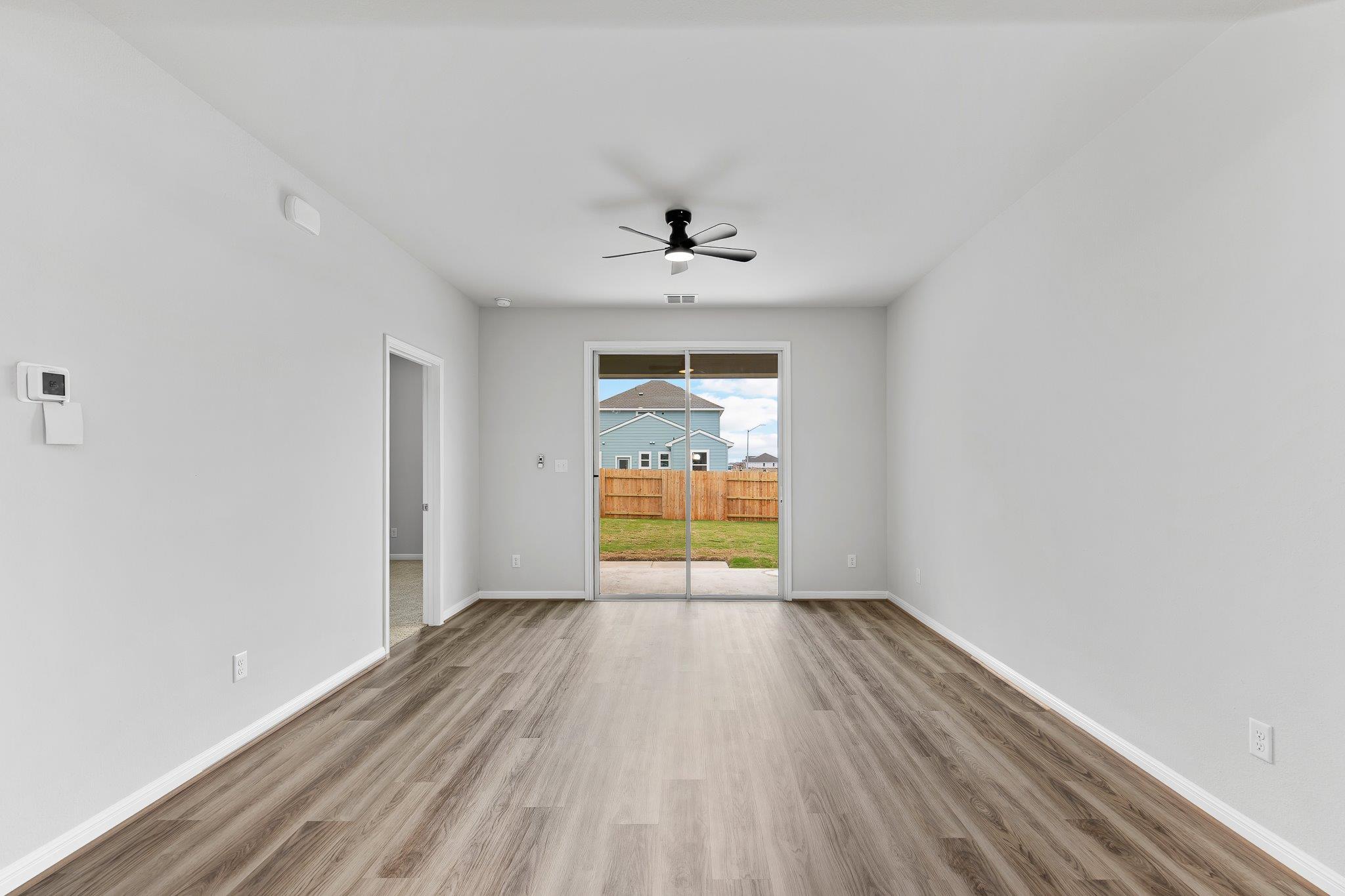 100 Elm Branch Trl, Taylor, TX 76574