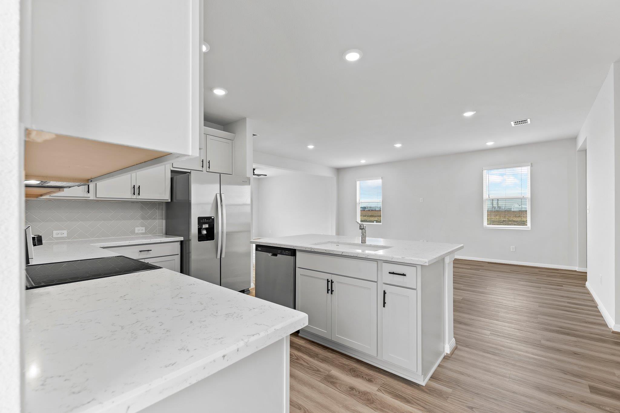 100 Elm Branch Trl, Taylor, TX 76574