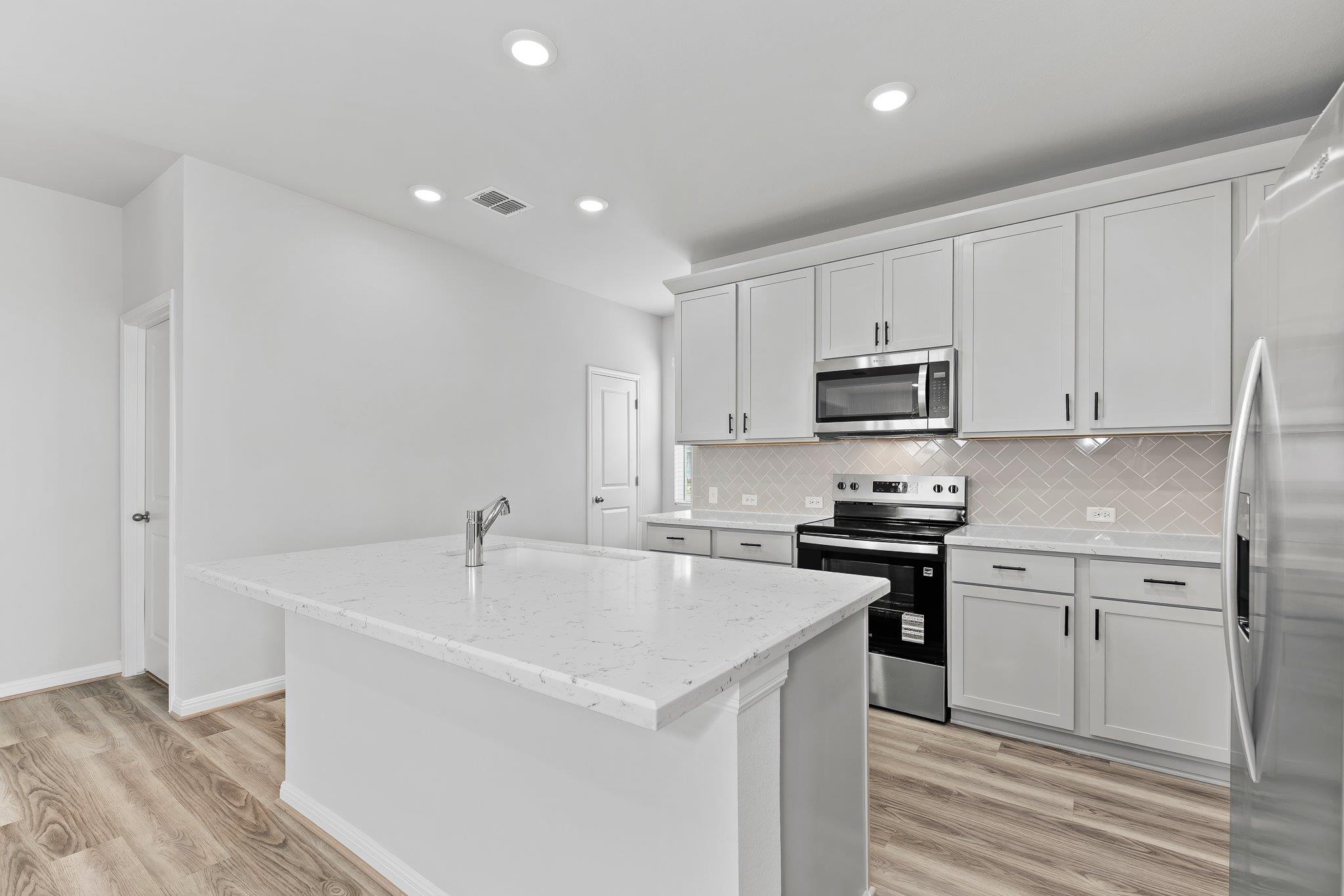 100 Elm Branch Trl, Taylor, TX 76574