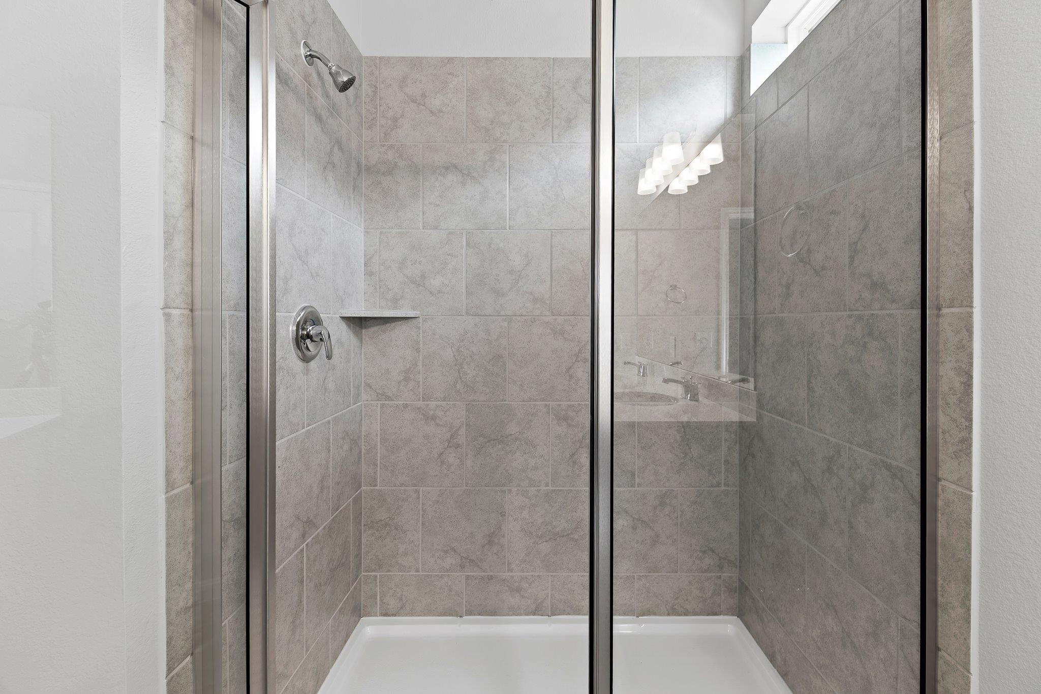 100 Elm Branch Trl, Taylor, TX 76574