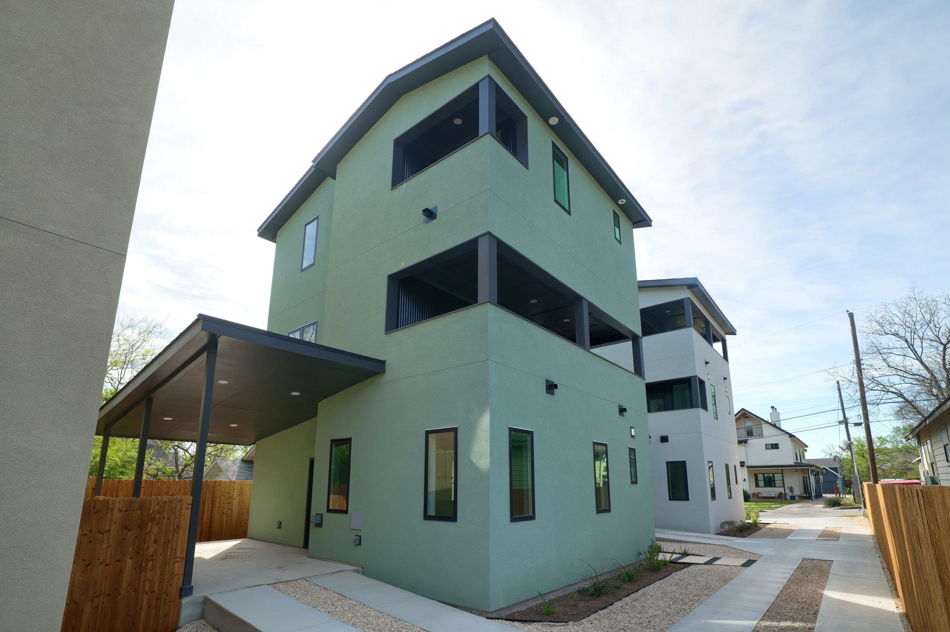 2818 E 22nd St # 2, Austin, TX 78722